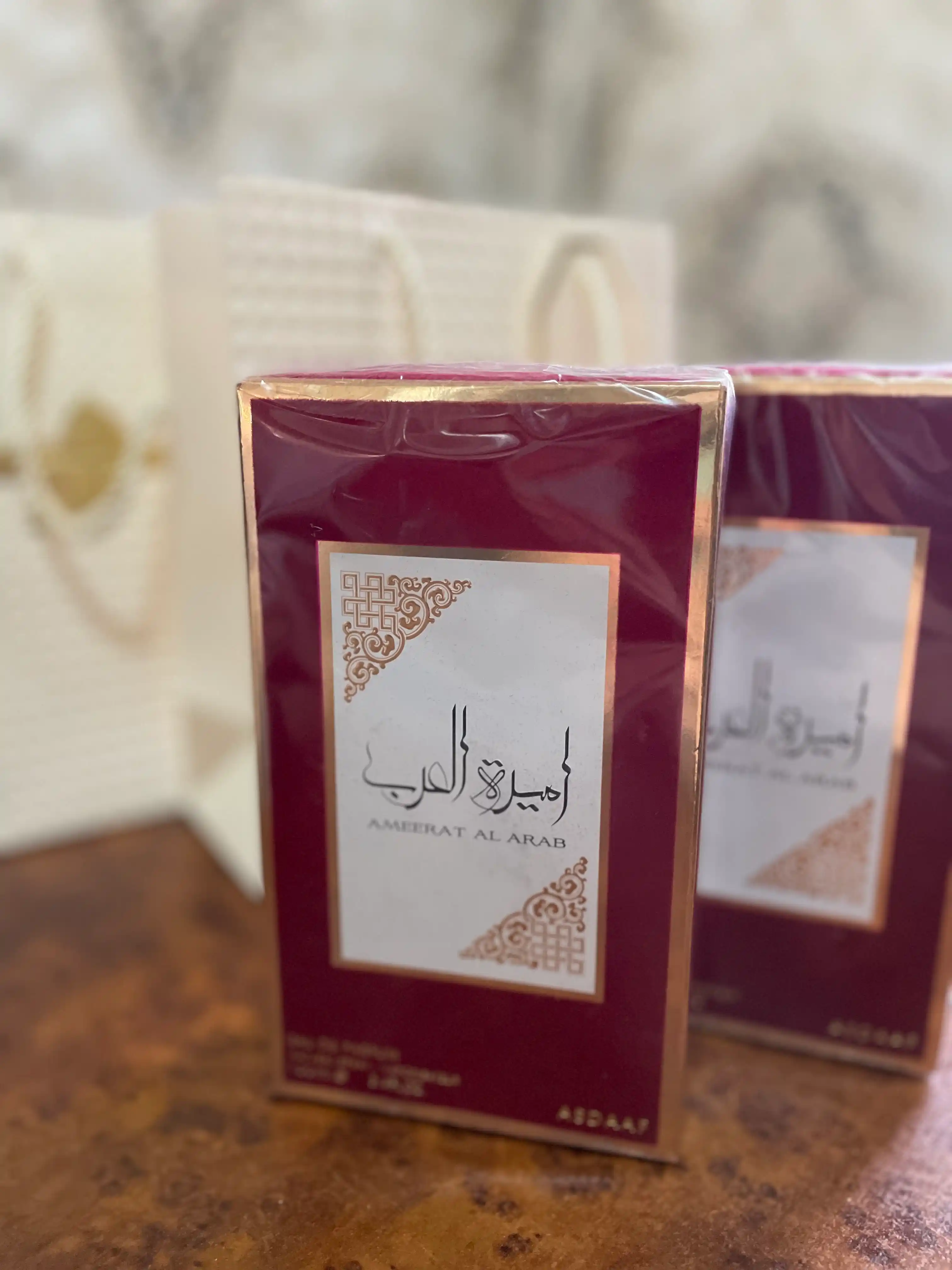 Ayollar uchun sovg'a, parfyumlangan suv, Ameerat Al Arab, 100 ml