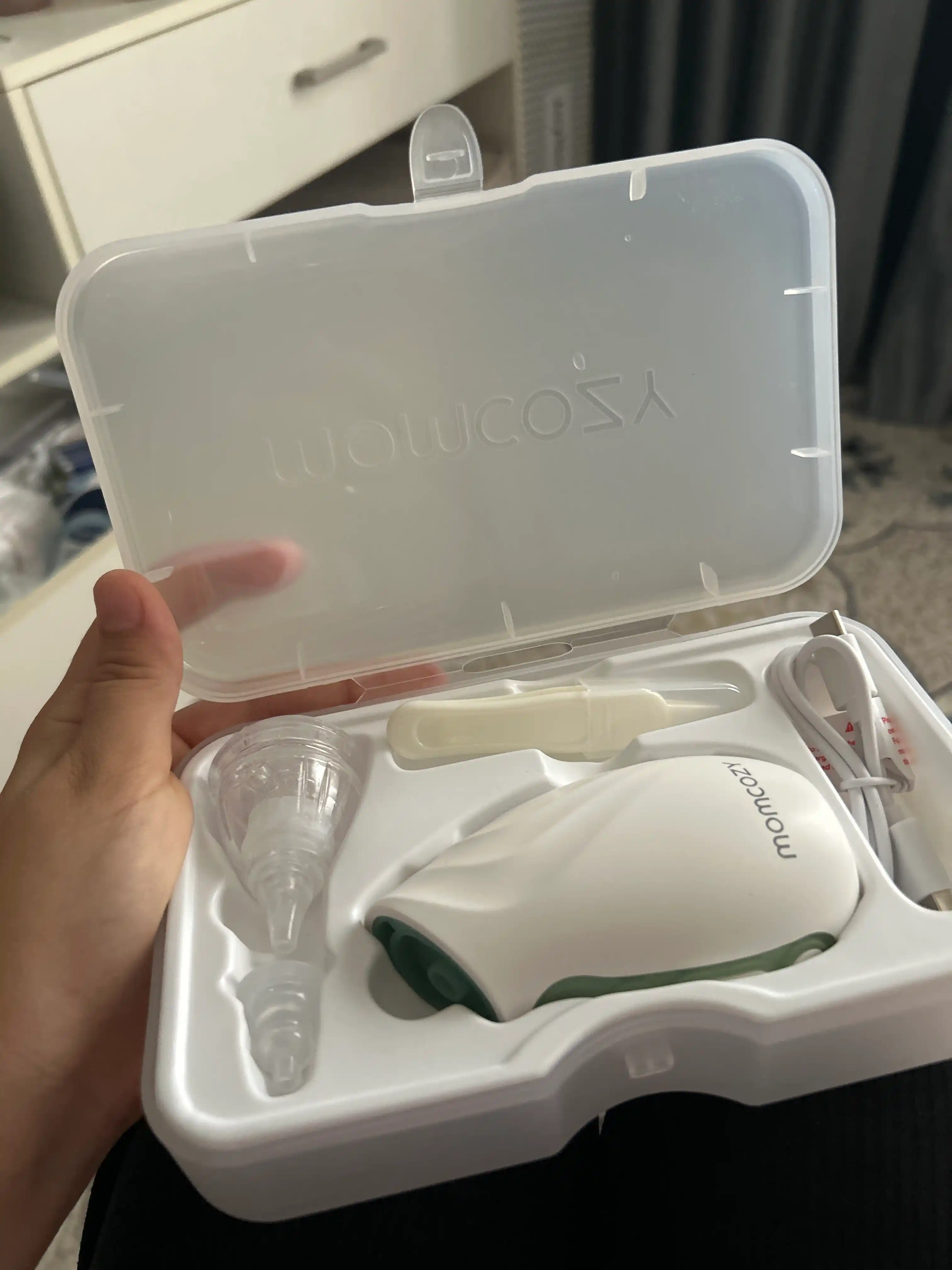 Momcozy BN02 bolalar uchun elektr burun aspiratori, yangi tug‘ilgan chaqaloqlar uchun burun tozalagich