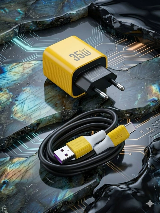 Адаптер, зарядное устройство 35WT/Ватт PD быстрозаряжающий с кабелем Type-C /USB-C