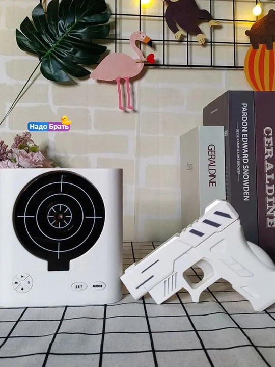 Будильник с мишенью и пистолетом, электронные часы будильник Gun Alarm Clock