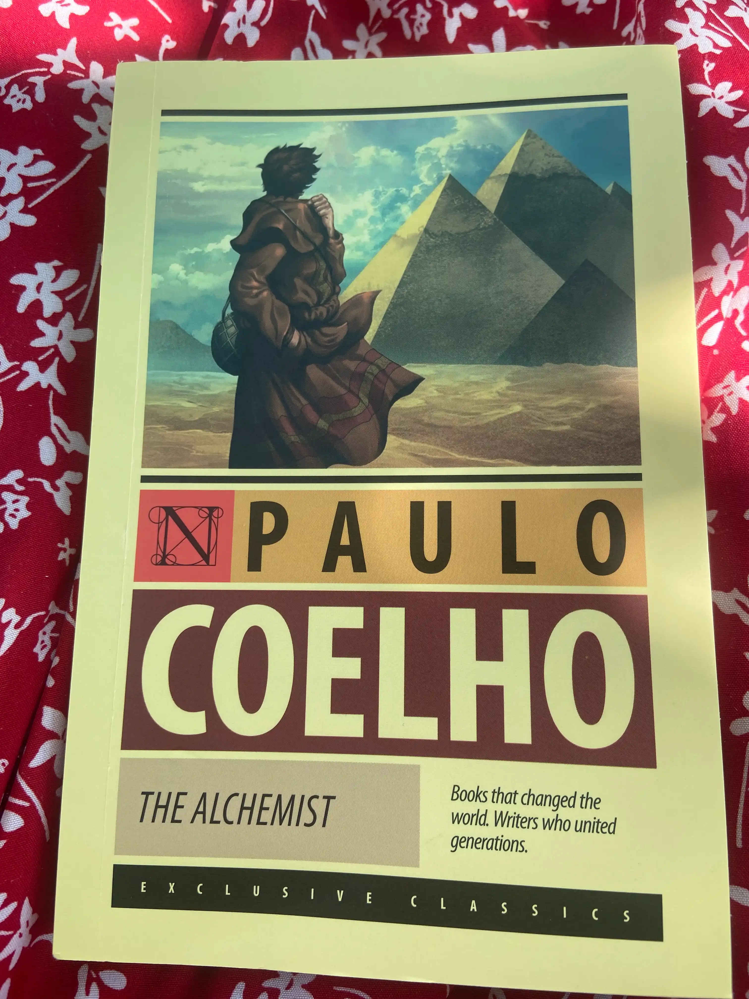 The Alchemist. Paulo Coelho