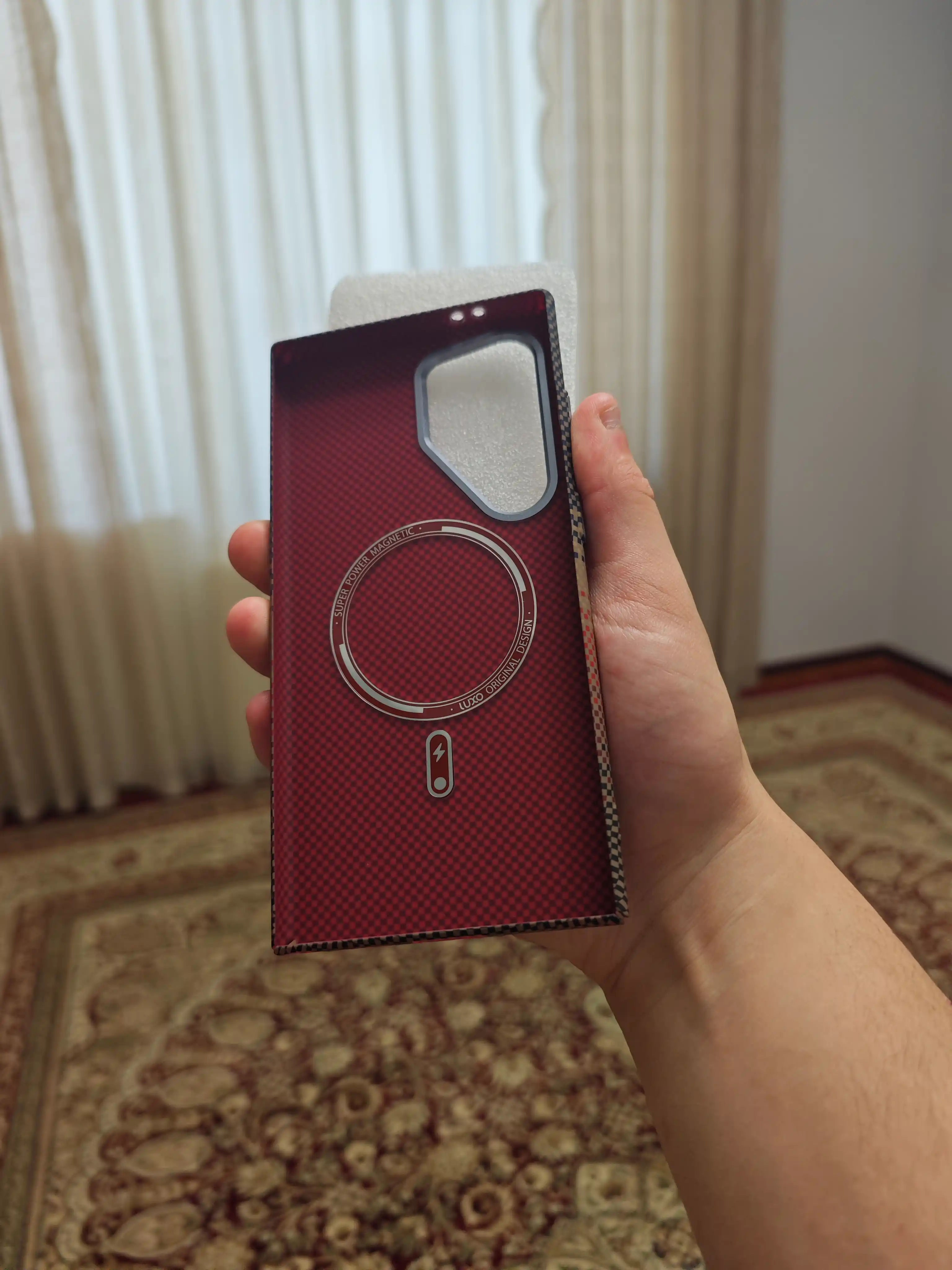 Чехол карбоновый для Samsung Galaxy S23 Ultra, S24 Ultra, S25 Ultra – лёгкий и прочный