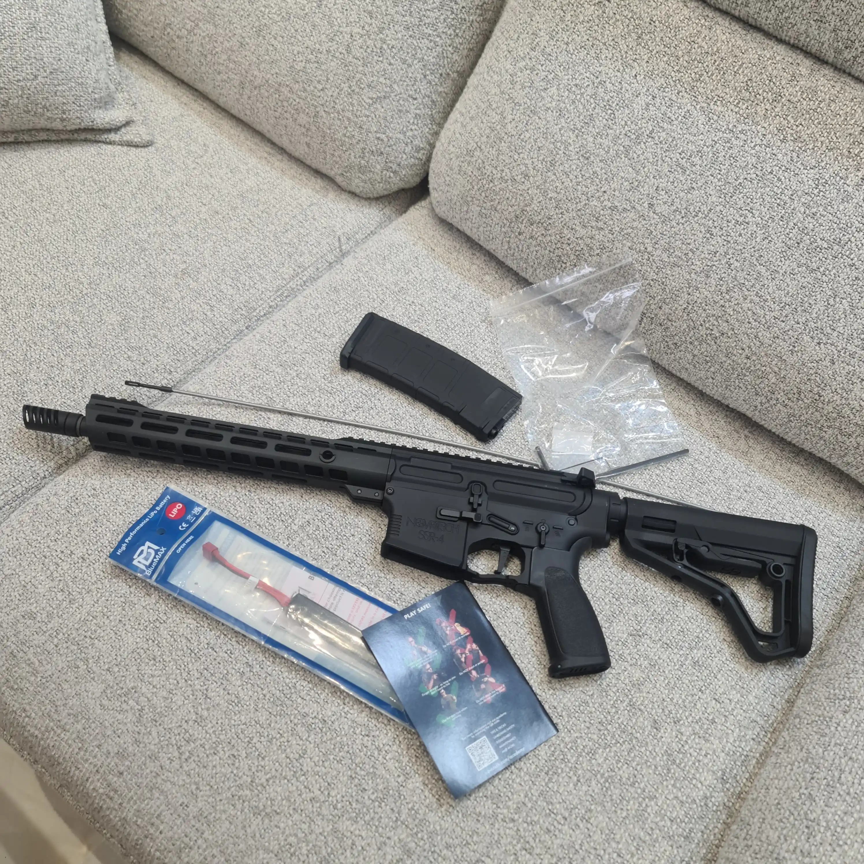 NOVRITSCH SSR4 Mk2 - AEG avtomatik elektr straykbol o‘yinchog‘i