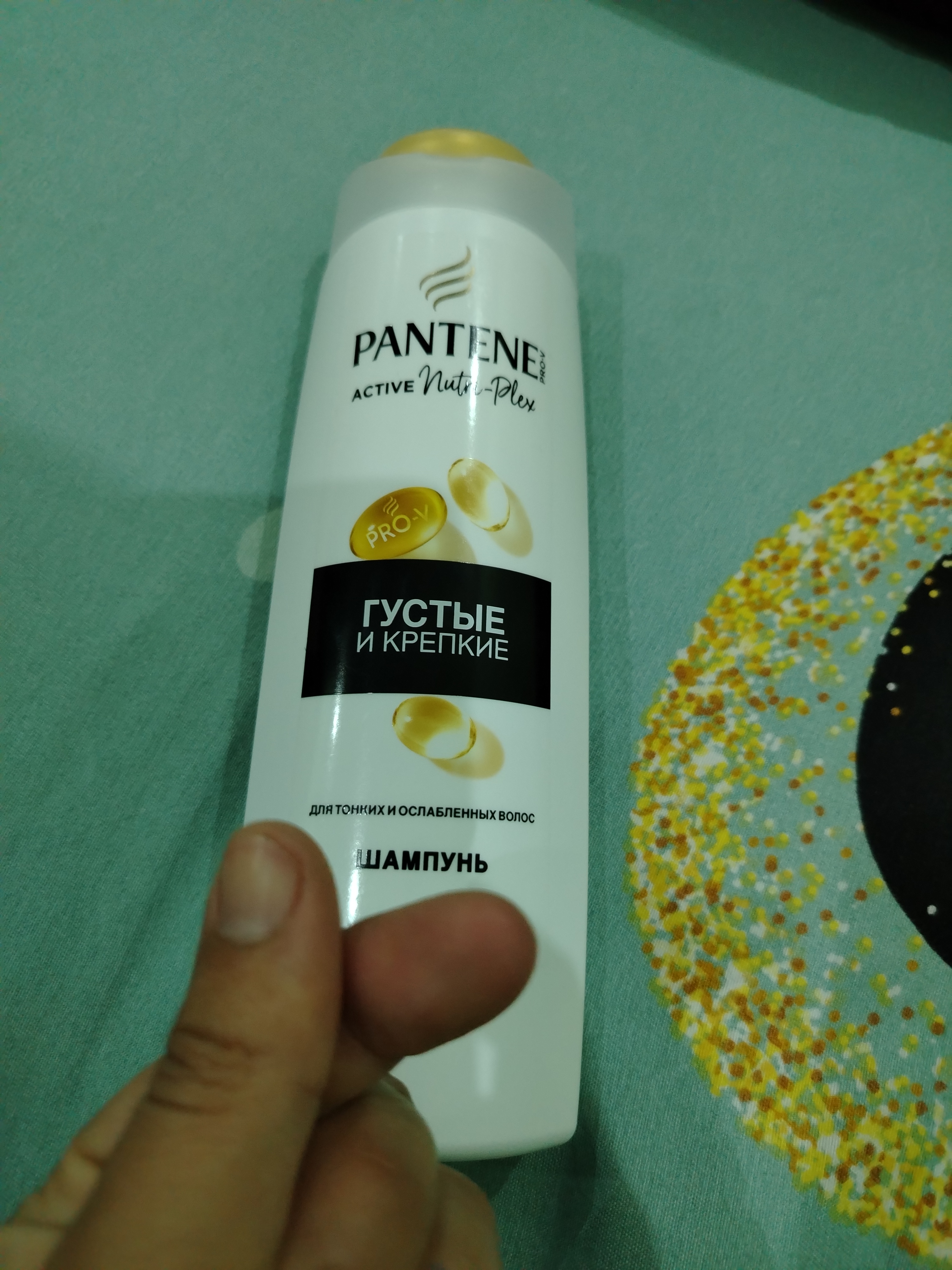 Ingichka va zaif sochlar uchun "Pantene Pro-V" quyuq va mustahkam shampuni, 400 ml