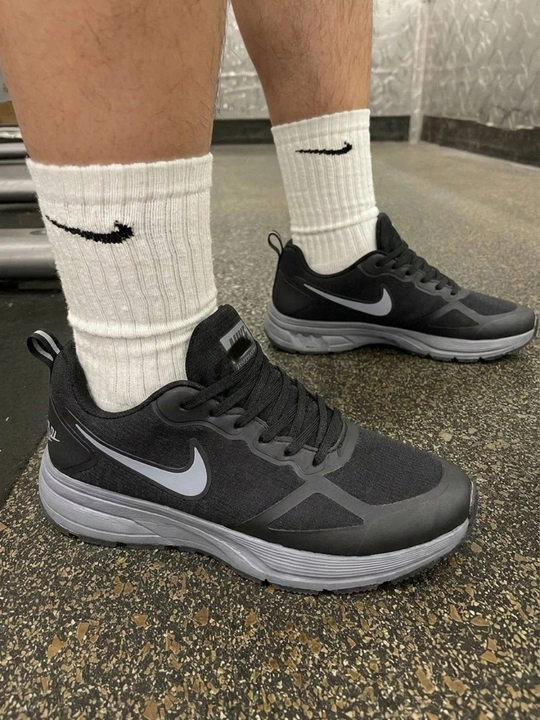 Кроссовки Nike Air для мужчин и женщин