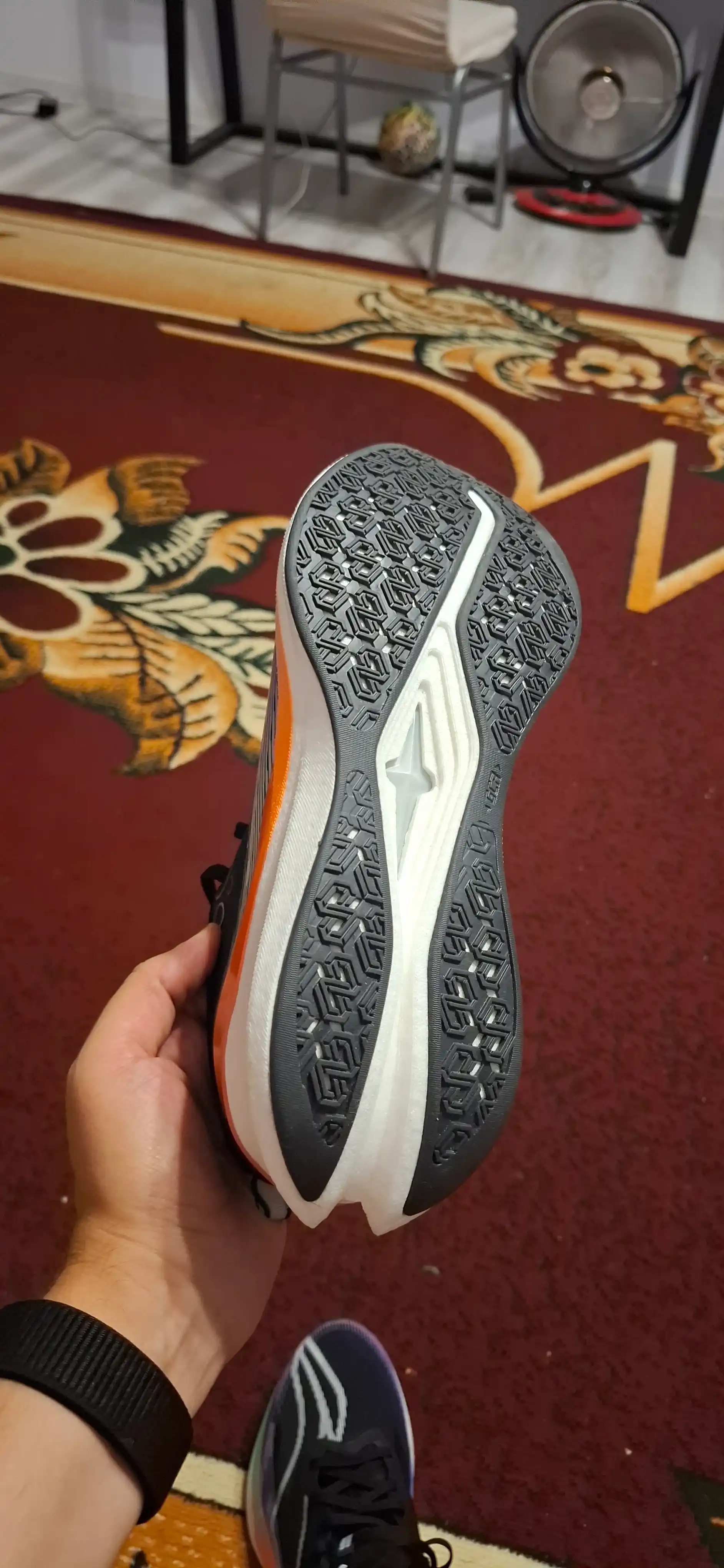 Li-Ning Red Hare 8 Pro, erkaklar yugurish krossovkalar