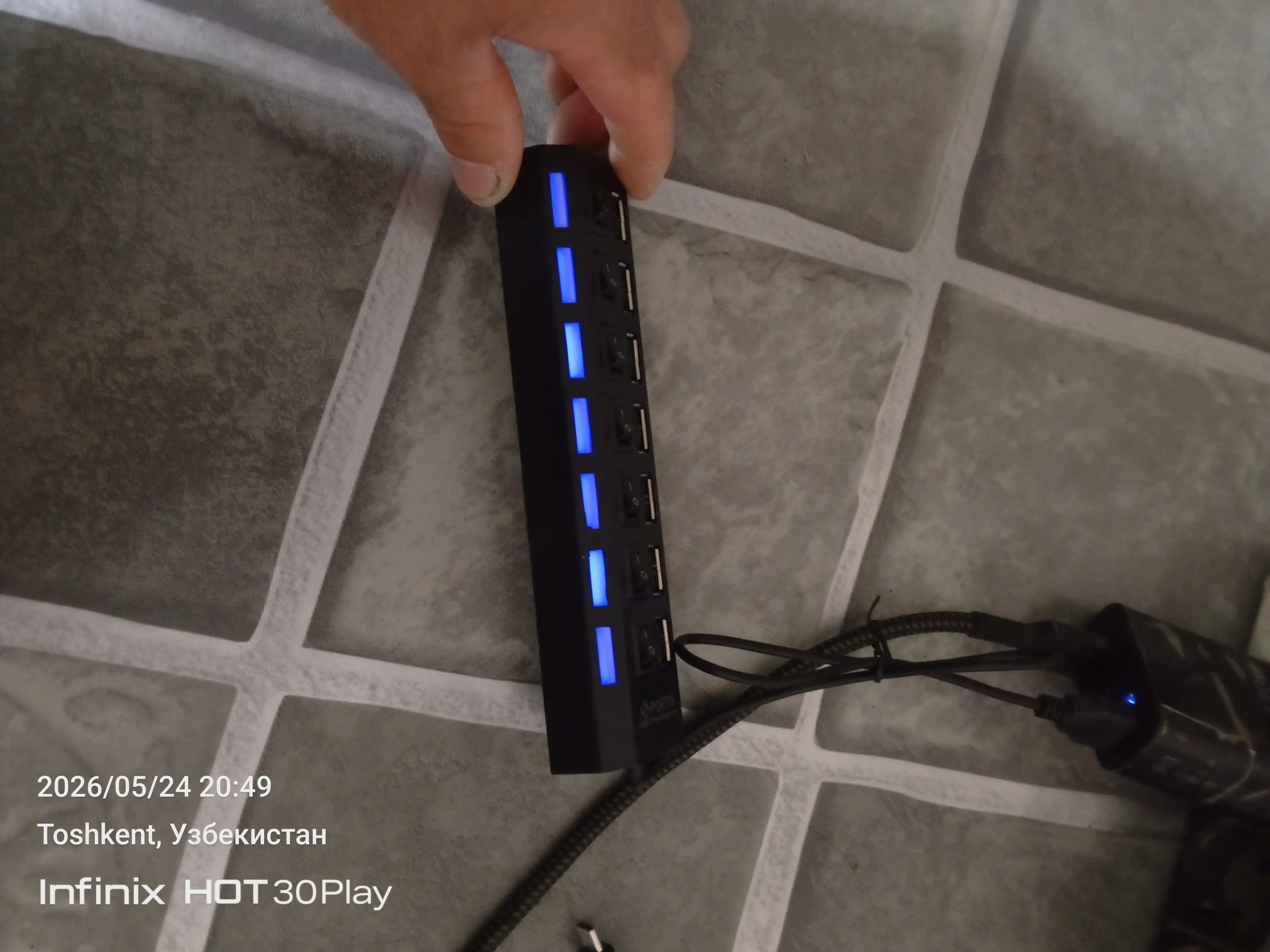 USB-КОНЦЕНТРАТОР. Разъем с 7 портами USB - быстрый, удобный и легкий концентратор 480 МБ/с