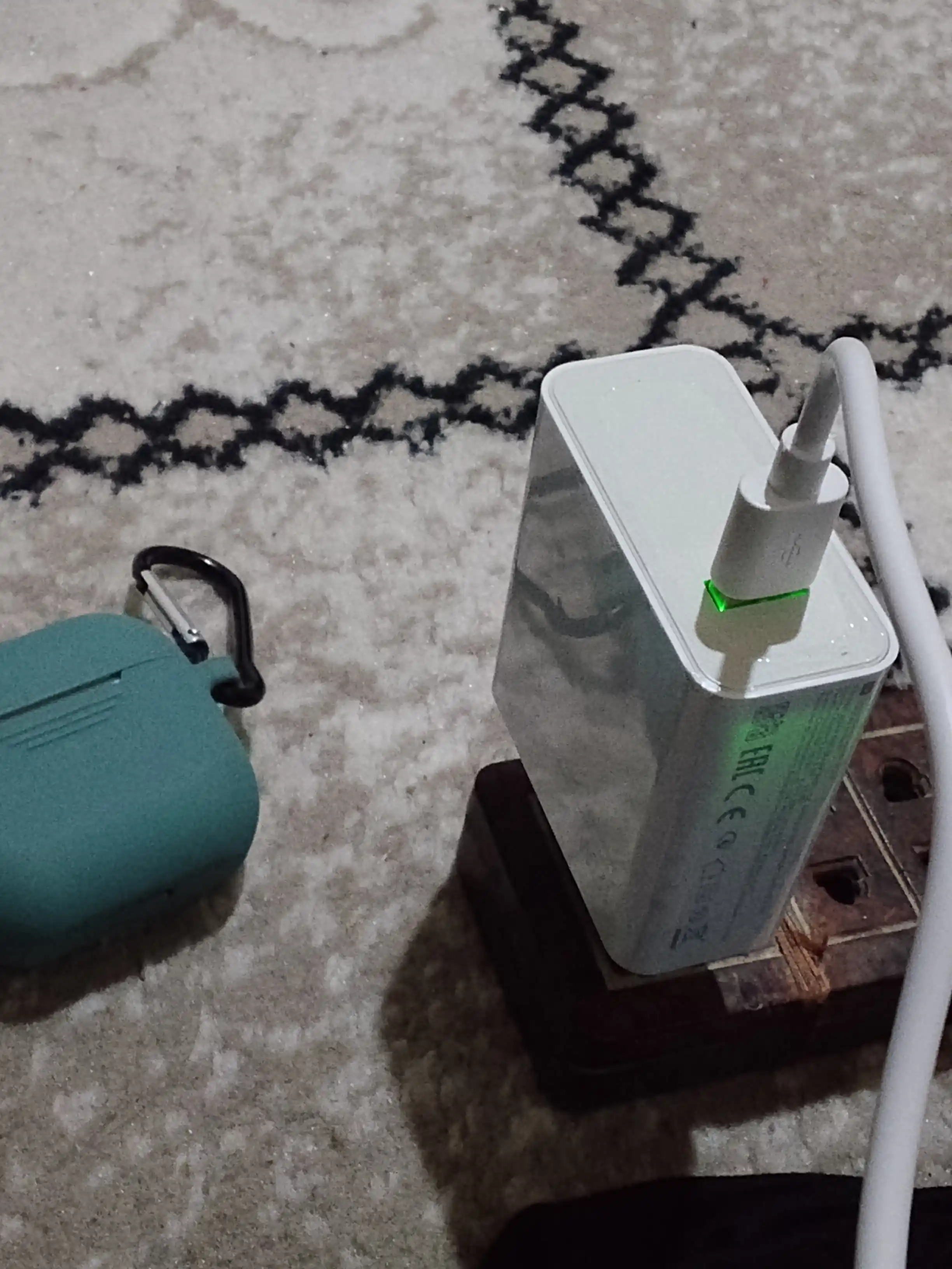 Xiaomi 120W tarmoq zaryadlovchi qurilma + USB-C kabel, tezkor zaryadlash