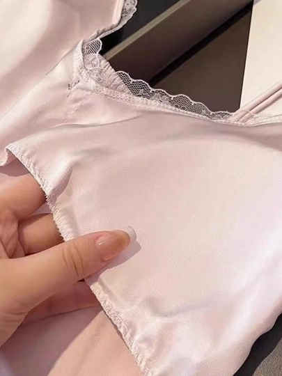Ayollar pijamasi shortigi bilan, to‘plam, ayollar uchun ikkilik uy kiyimi