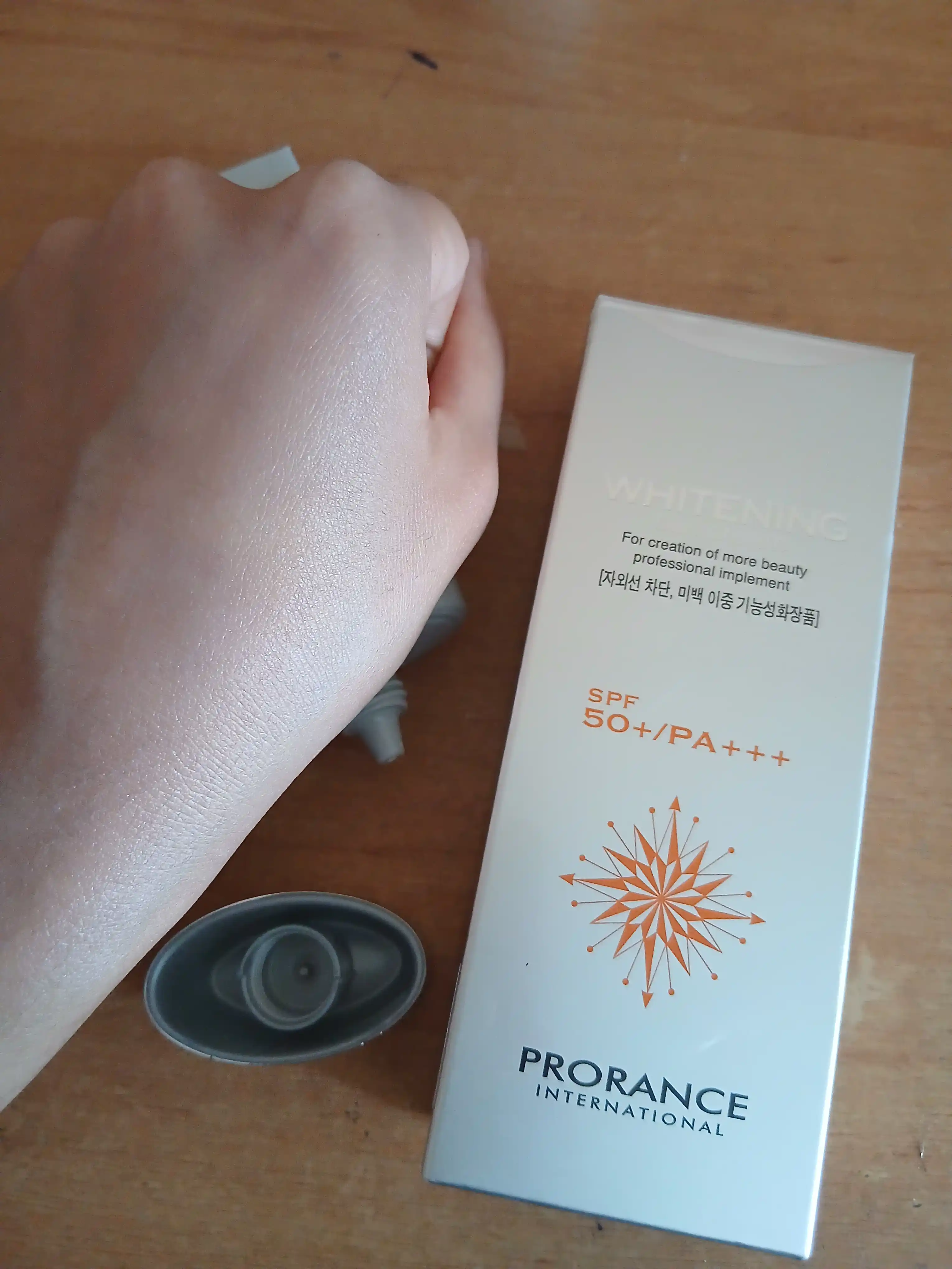 Солнцезащитный крем от пигментации, отбеливающий Prorance Whitening SPF 50+ PA+++, 70 мл