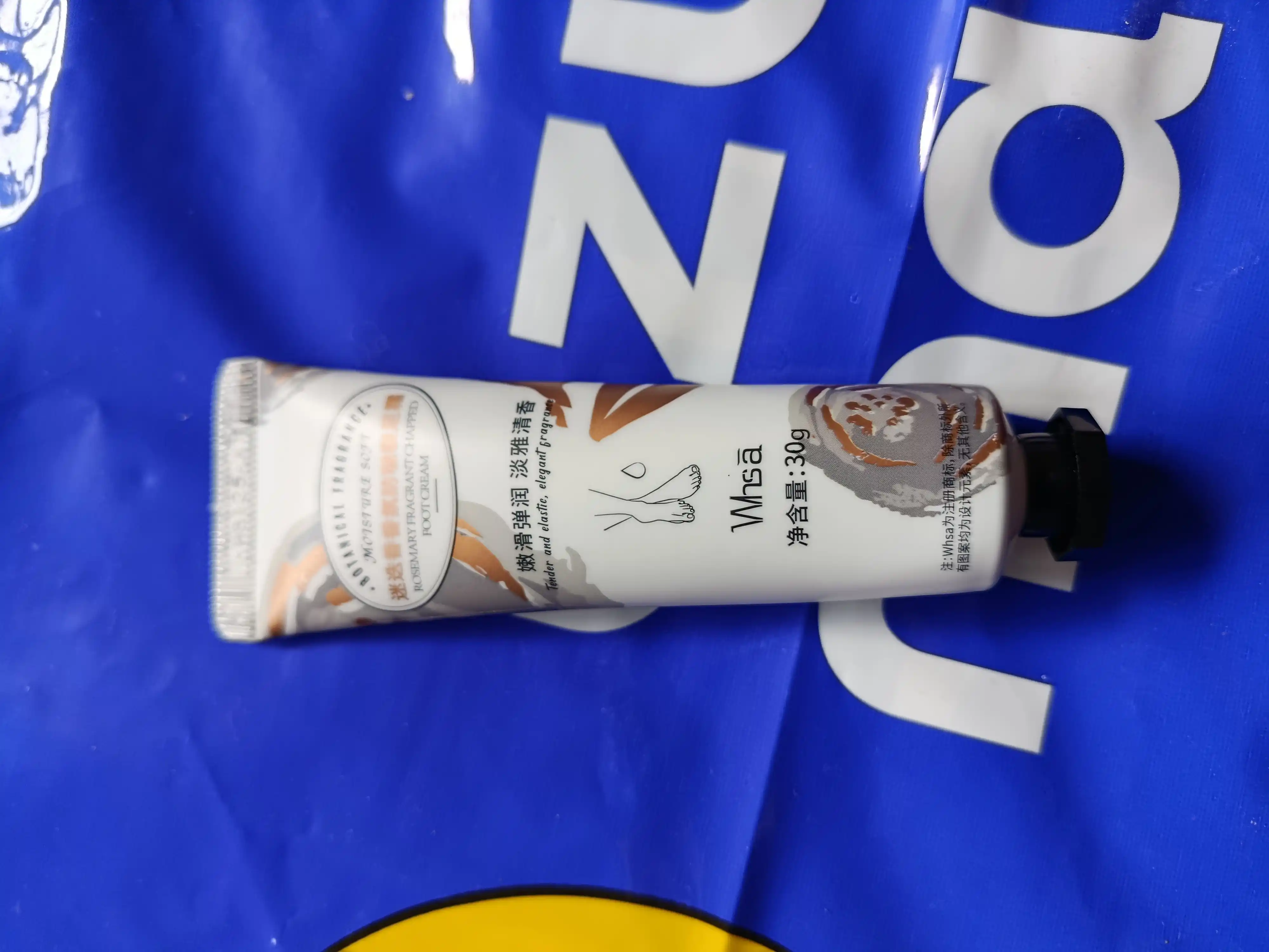 Terini nafis va nozik namlash uchun Swinter oyoq kremi silliq teri, 30 ml