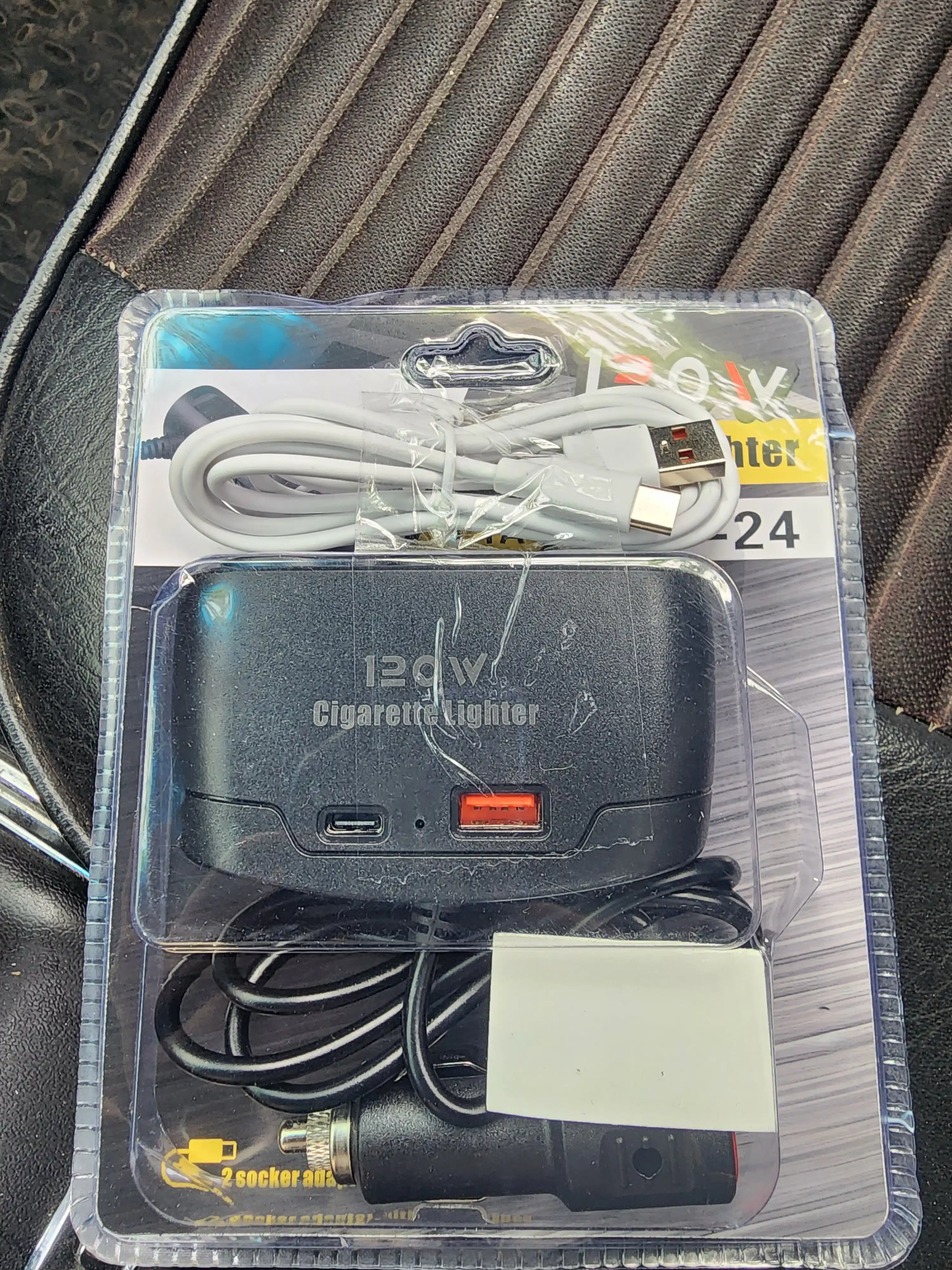 Avtomobil zaryadlovchi adapter, 3 ta sigaret ulagichi, USB, Type-C PD quvvatlash, 12V/24V