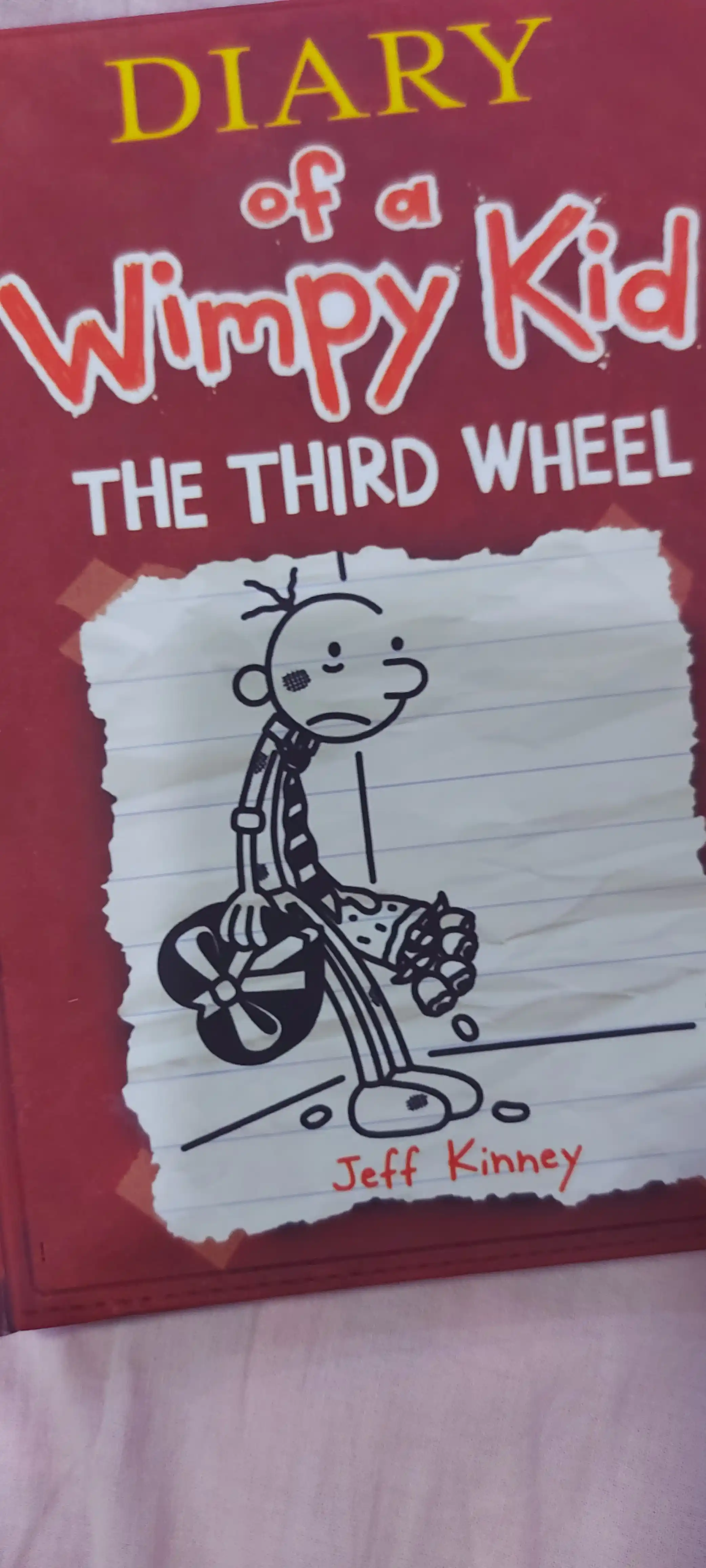 Kitob, Diary of a Wimpy Kid 7. The Third Wheel: Jeff Kinney