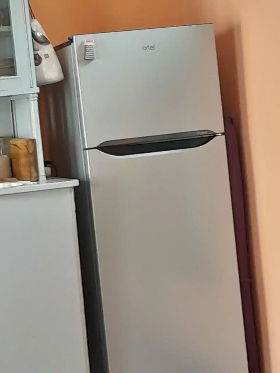 Холодильник Artel HD 276FN Eco-Frost 212 л, тихий 42 дБ, экономичный, работает от 160V