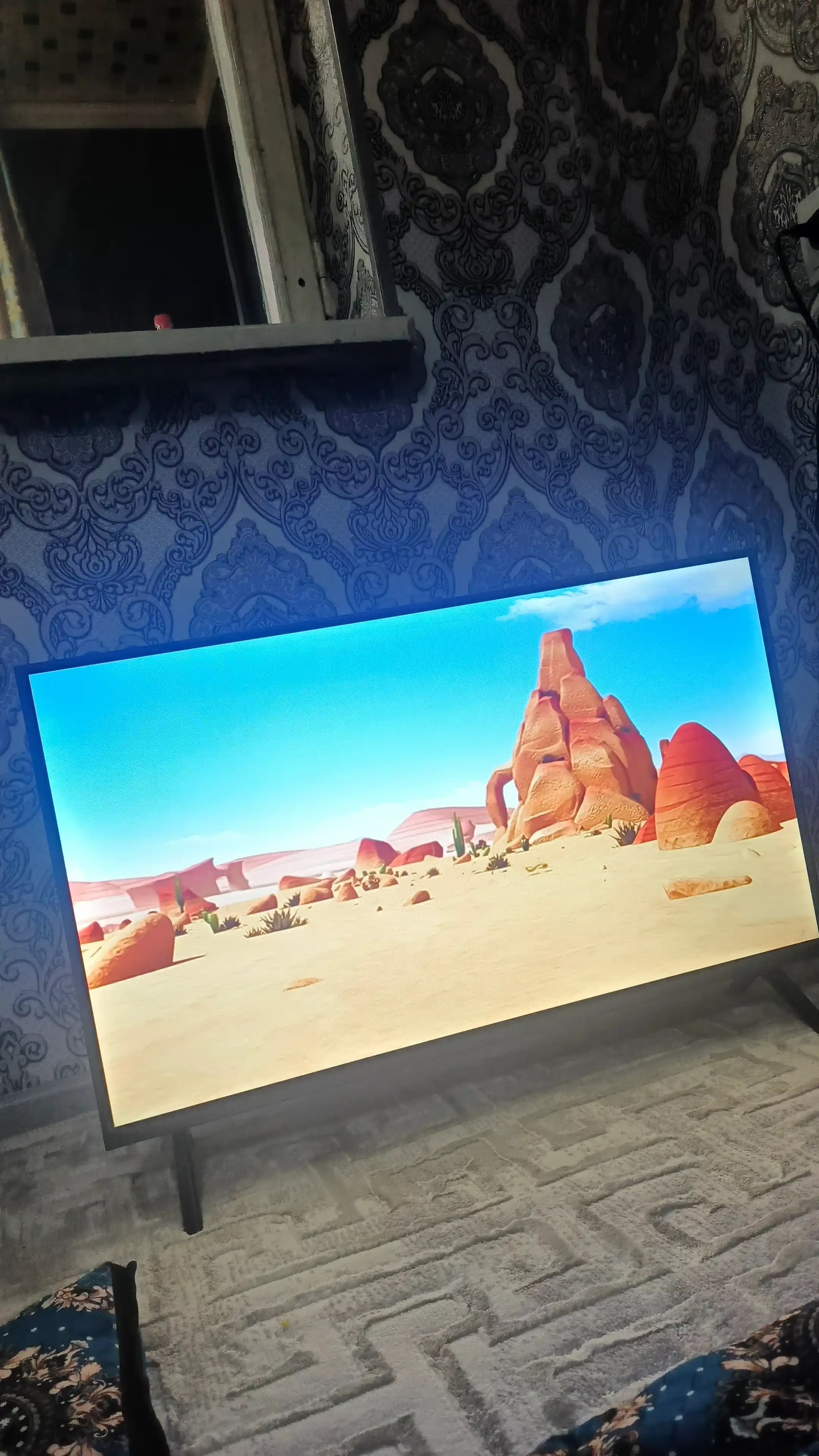 LITV 43," 40," 32" Smart TV - ovozli boshqaruv bilan ishlaydigan tezkor Smart TV