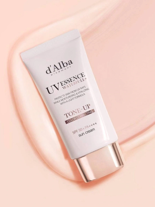 D’Alba UV Essence Waterfull Tone-Up SPF50+ PA++++ — солнцезащитный крем