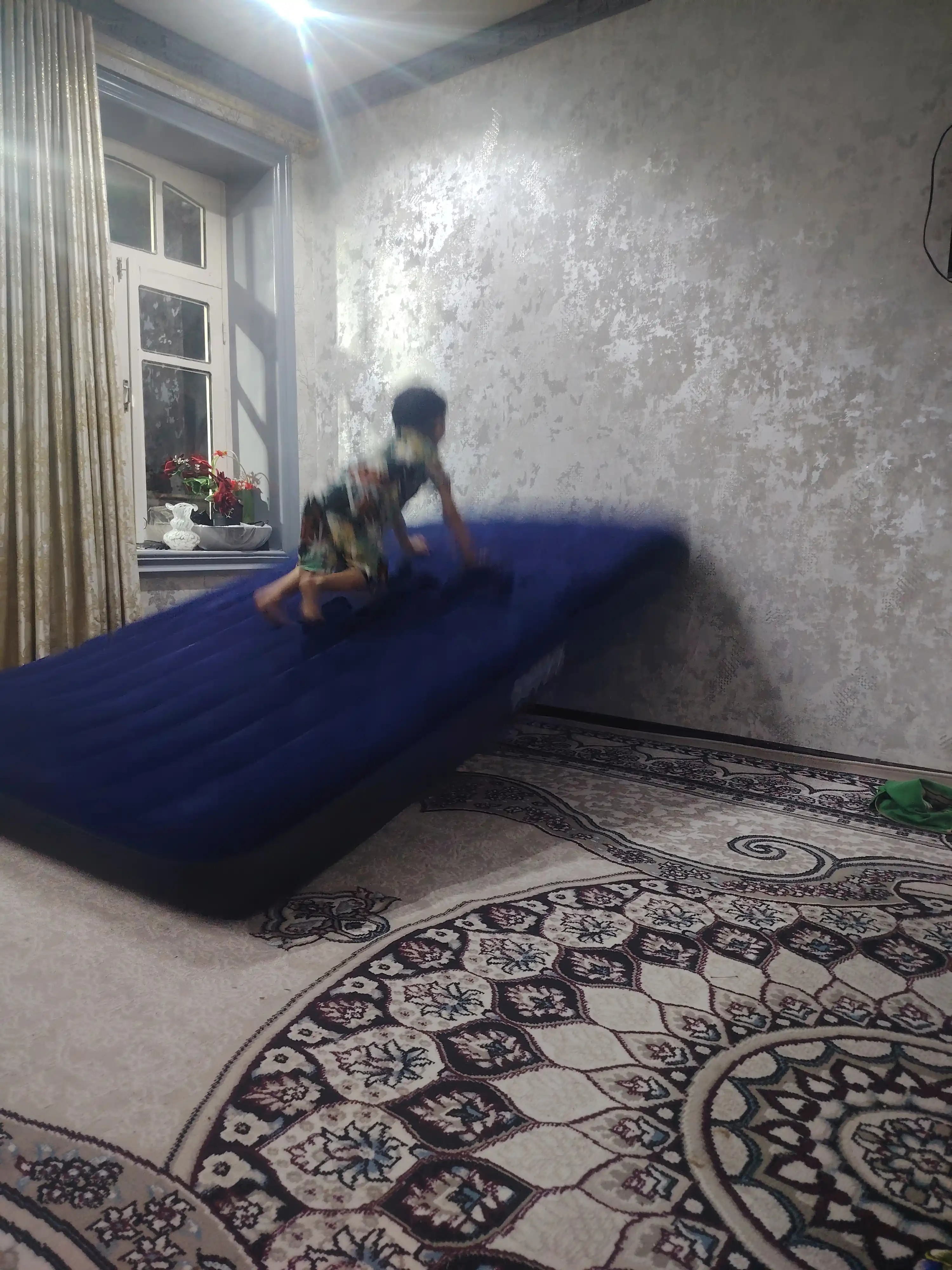 Надувной матрас, универсальный для дома, отдыха и путешествий, размер 203×152×25 см