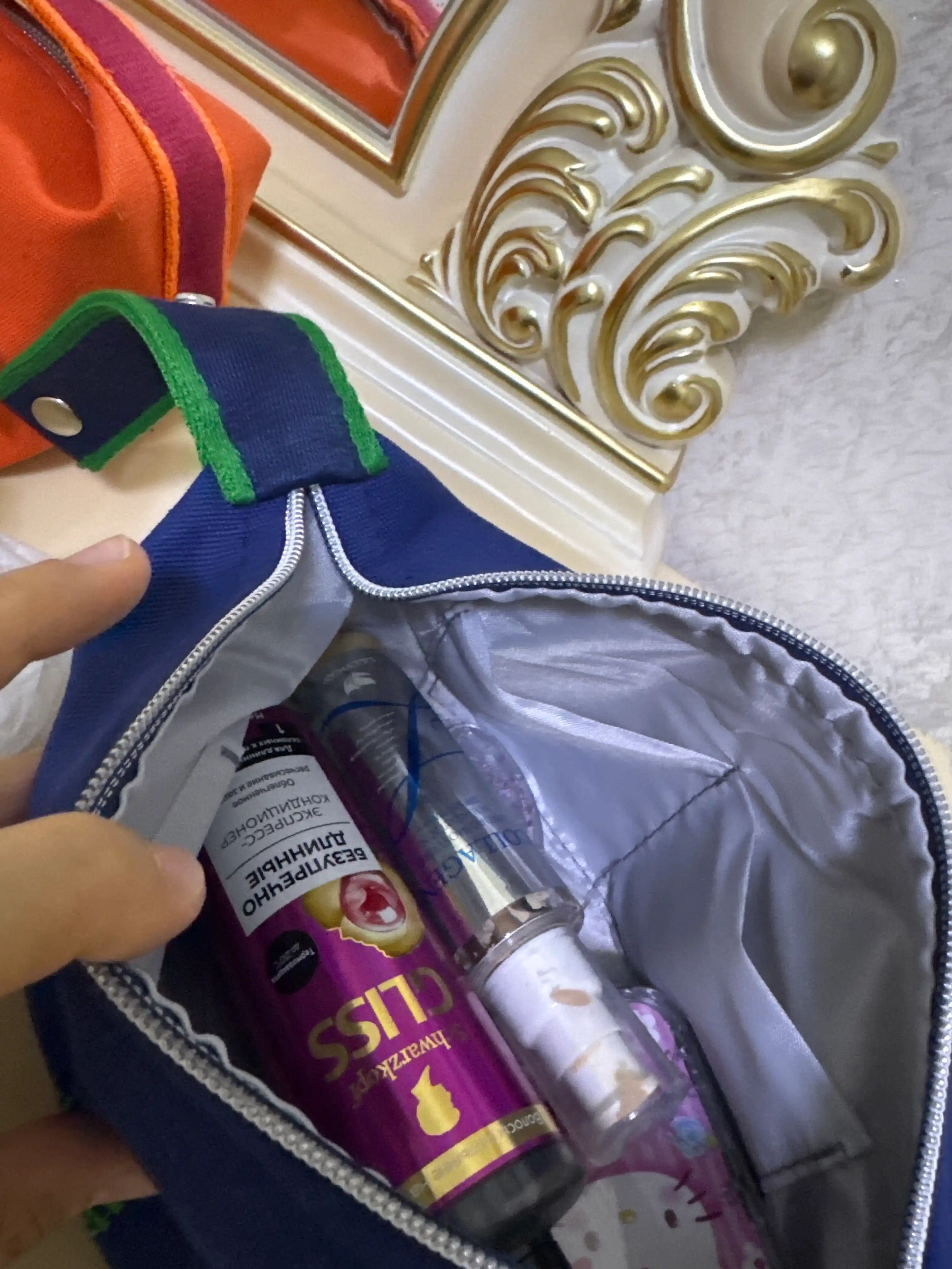Ayollar kosmetik sumkasi, kosmetikani saqlash uchun organayzer