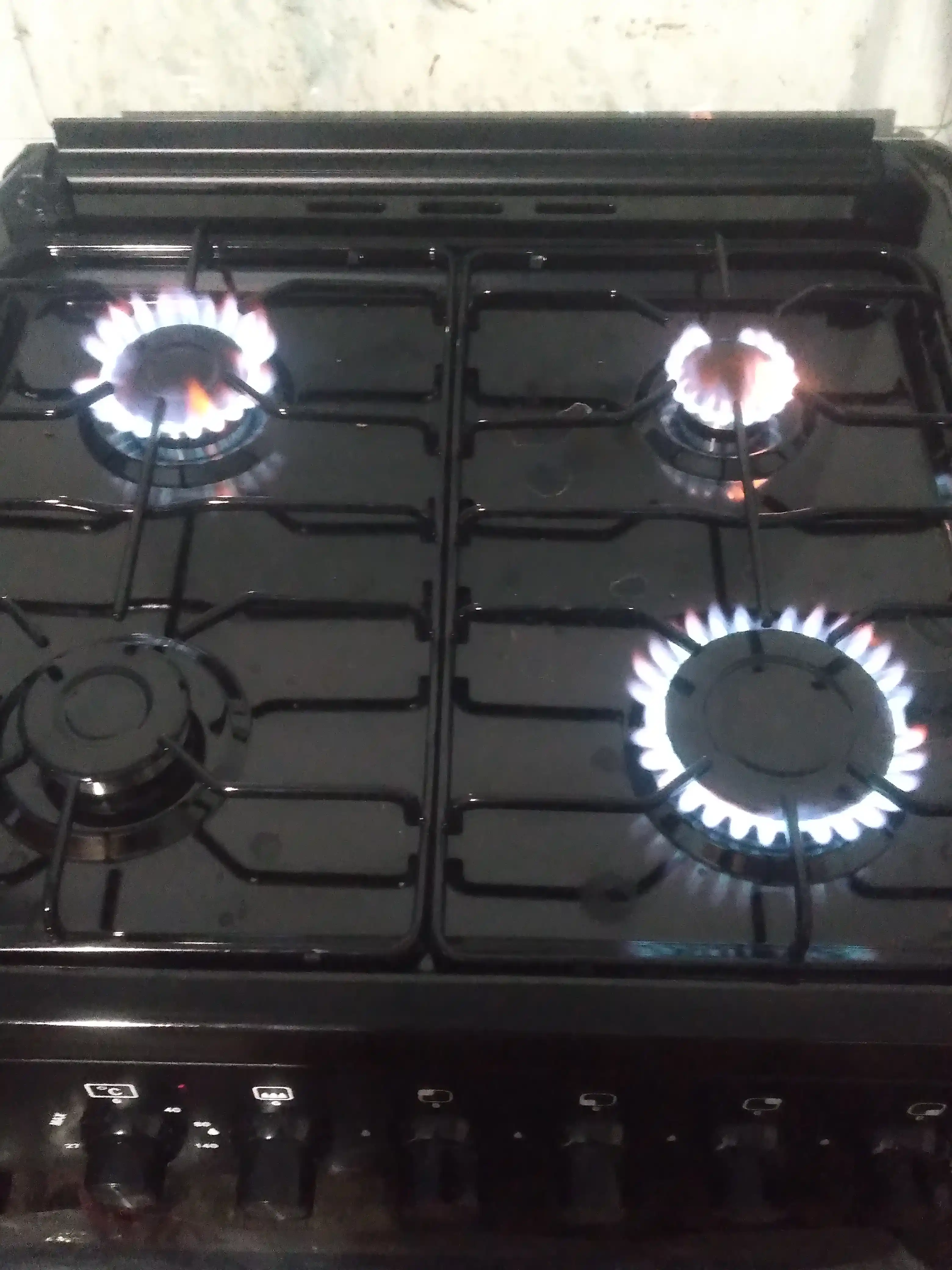 Gaz plita Ideal L110, 4 konforkali, pech hajmi 65 litr, 60 * 60