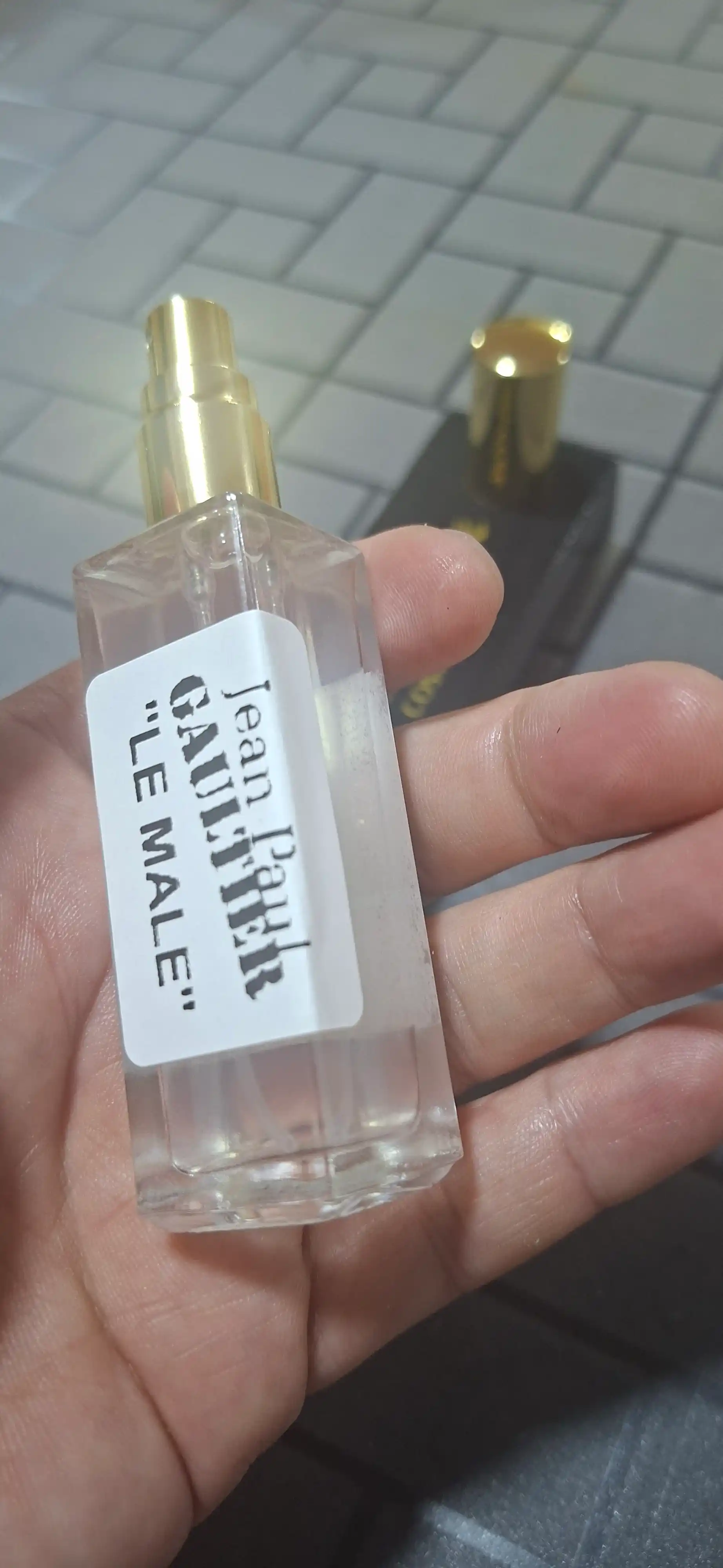 Atir erkaklar uchun Le Male, Jean Paul Gaultier, atirlar, duxi, probnik atirlar