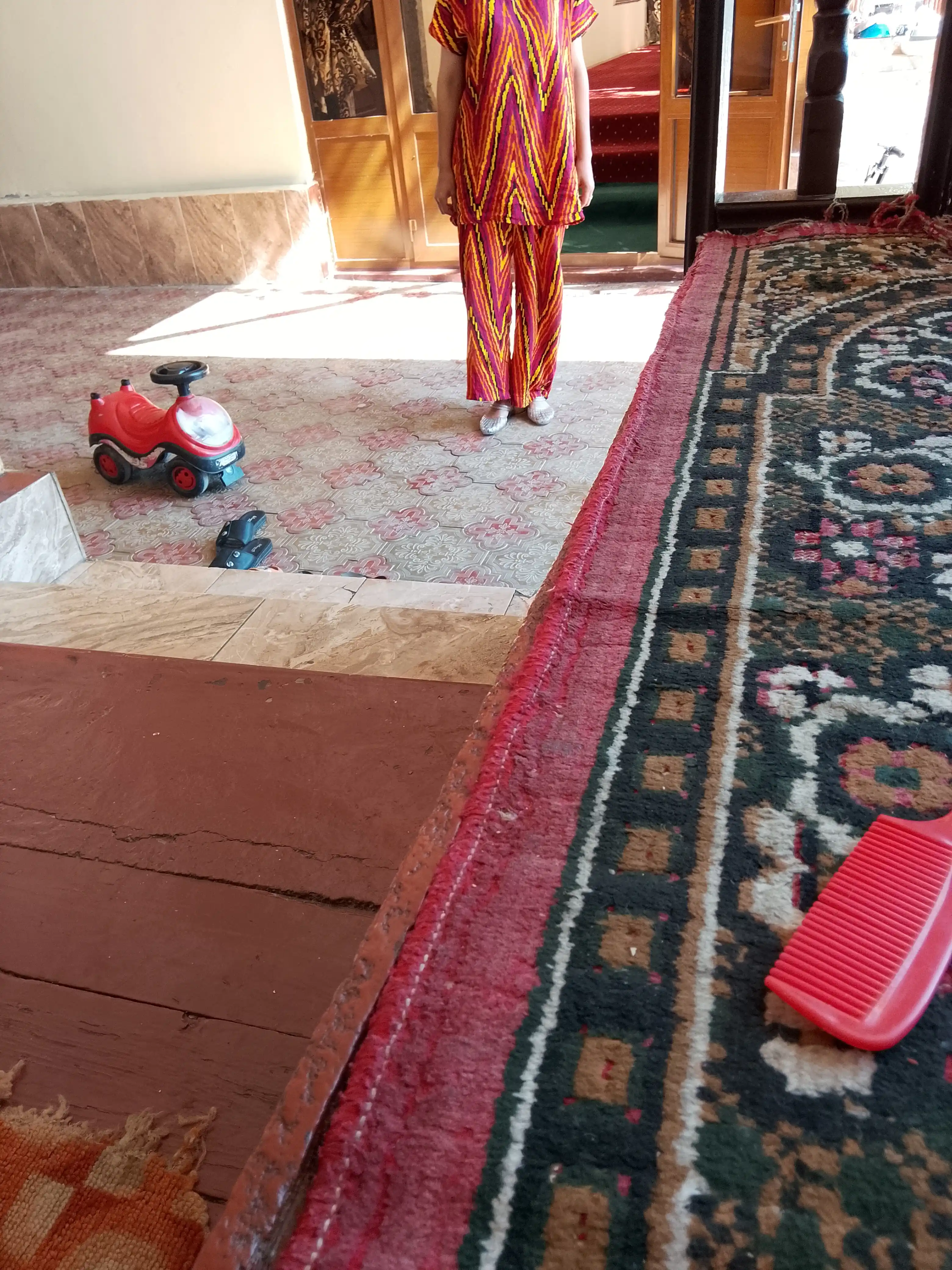 Yozgi poyabzal ayollar va qizlar uchun, ayollar poyabzali