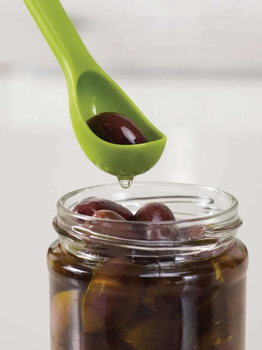 Набор из двух зеленых шпажек для закусок Scoop Pick™ JosephJoseph, 10105