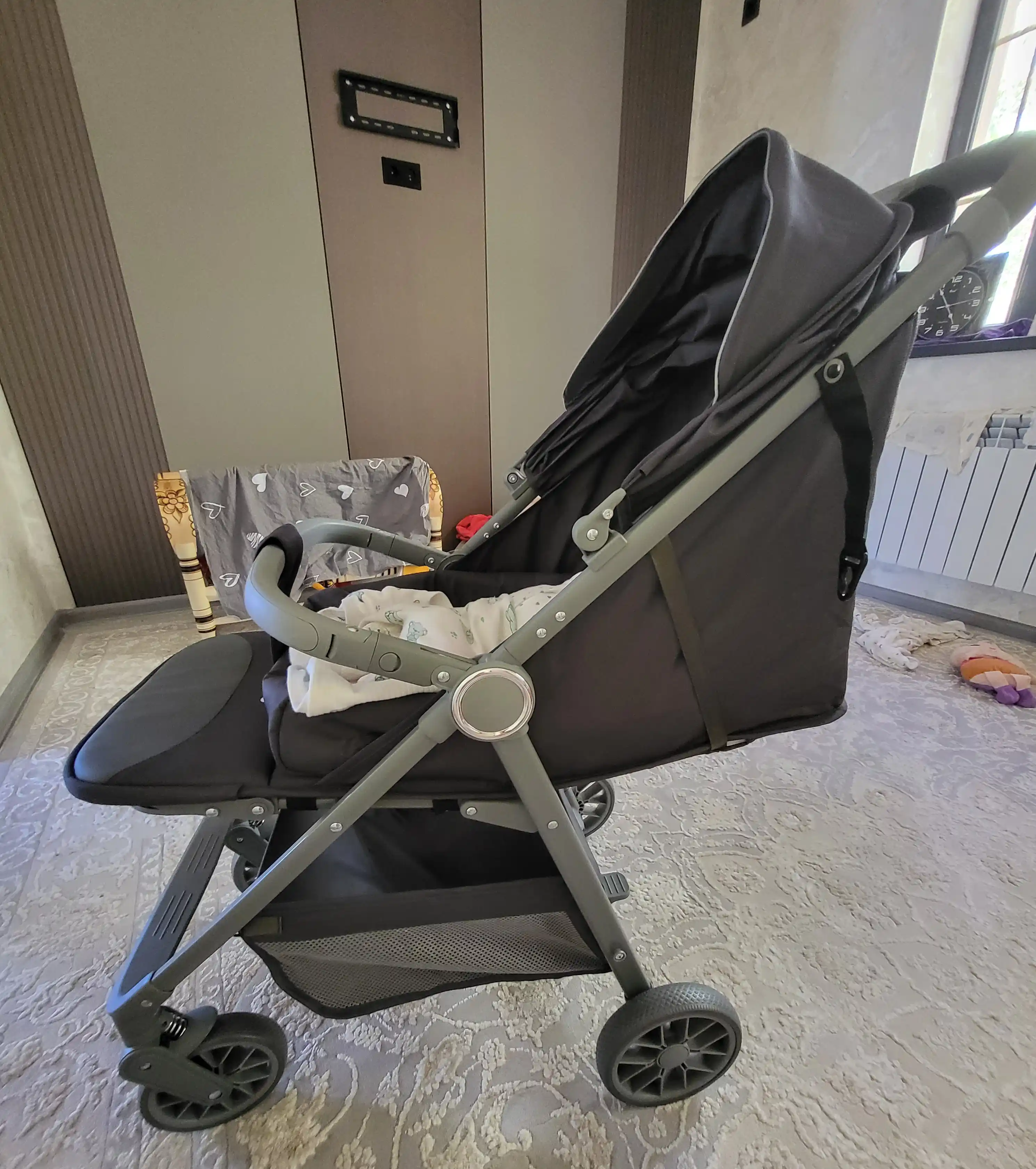Прогулочная коляска Kidilo C6F – легкая и удобная