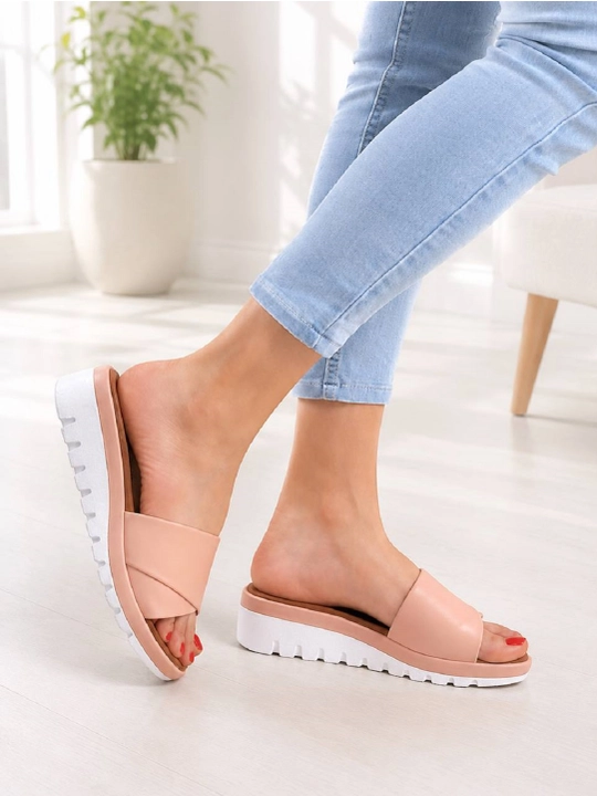 Yumshoq Turk sandaletlari 4 cm balandlikda, mustahkam ekocharm va ortopedik taglik - 