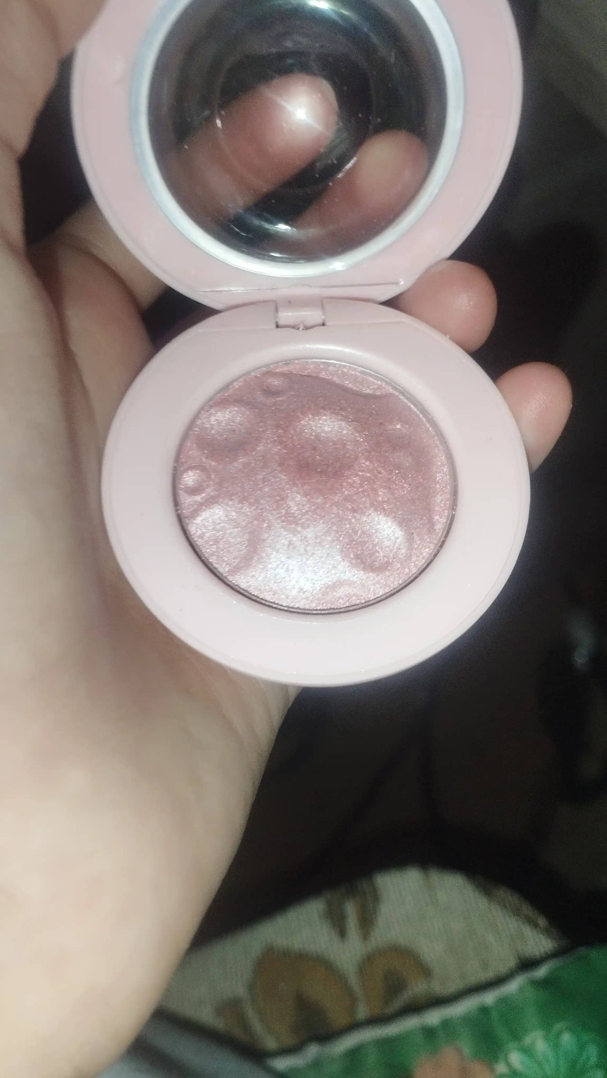 SHEGLAM Lunar Glow Highlighter kosmik haylayterlar to'plami (4 ta rang) / illyuminayzer