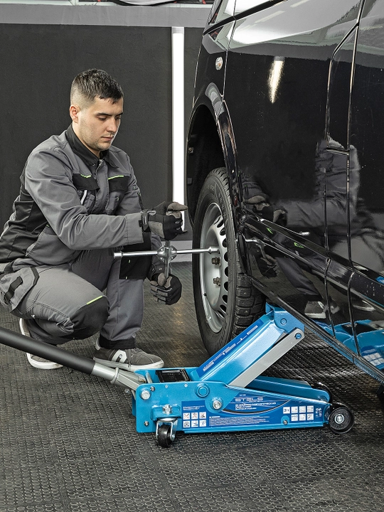 Stels gidravlik podkat domkrati, tez ko‘tarish (QUICK LIFT), 3 tonna, 130–465 mm, 5113355.