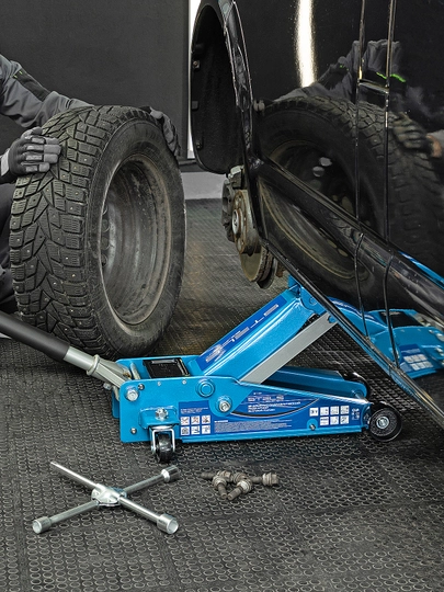 Stels gidravlik podkat domkrati, tez ko‘tarish (QUICK LIFT), 3 tonna, 130–465 mm, 5113355.