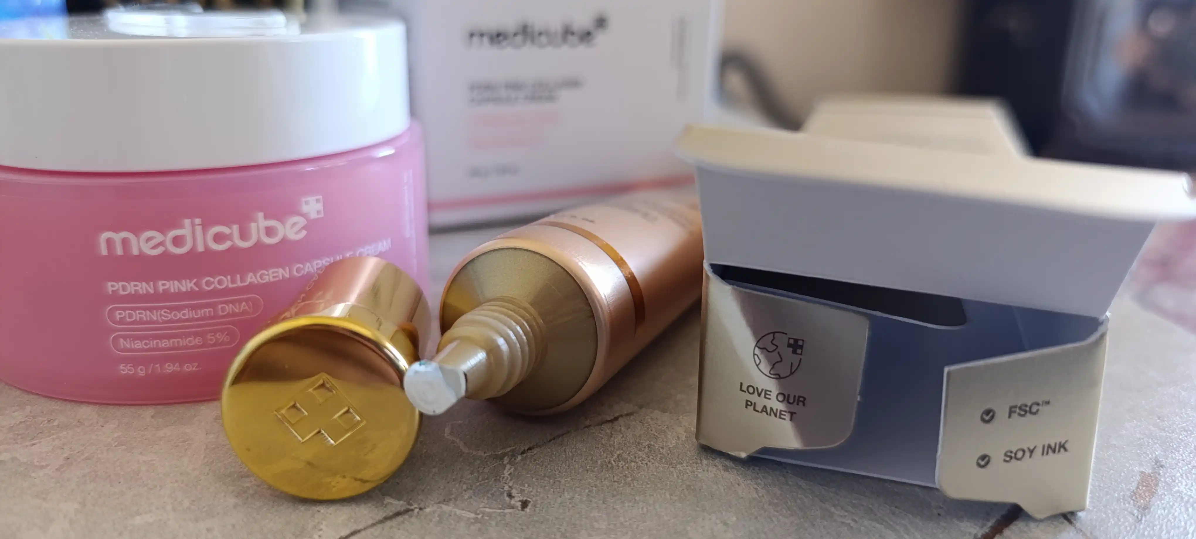 Капсульный крем для лица Medicube Capsule Cream, для осветления, лифтинга кожи