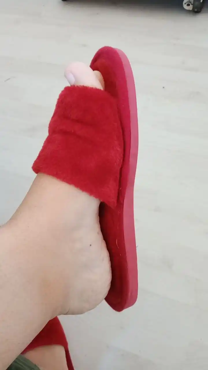 Тапочки домашние , мягкие и тёплые