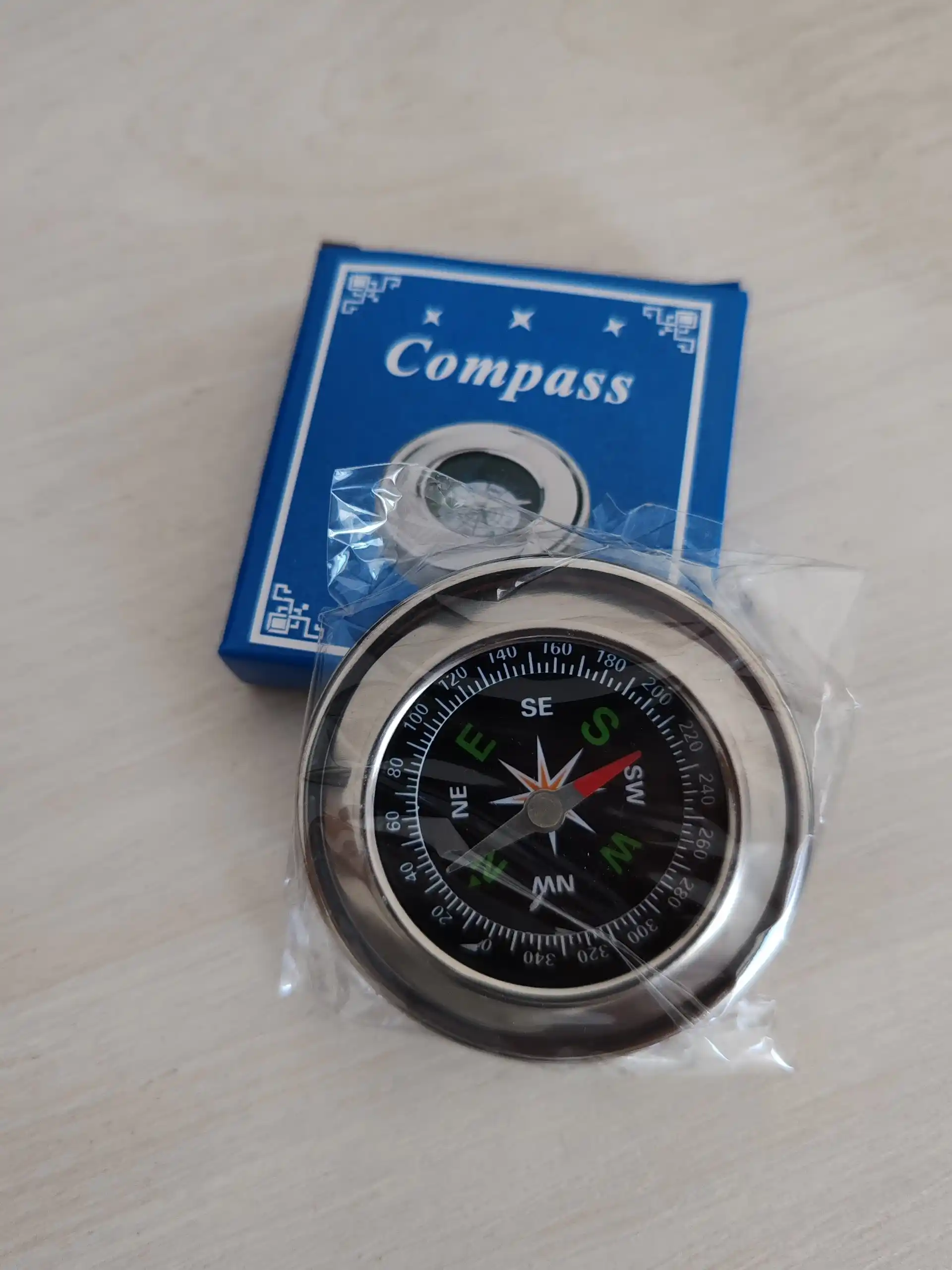 Turistik kompas, 60 mm, waterproof, metall korpus, 55 gr yengil, sovg‘a uchun ideal