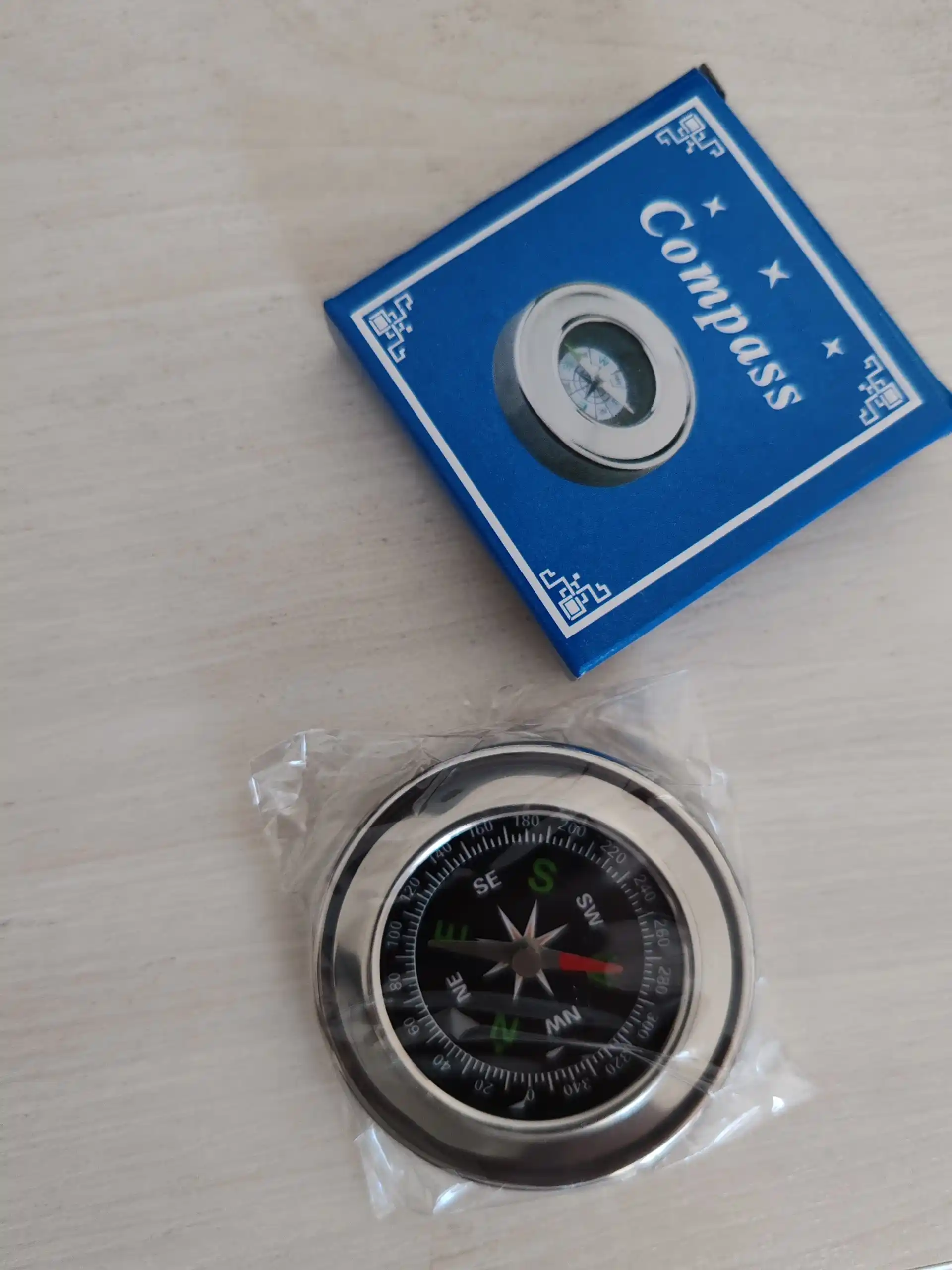 Turistik kompas, 60 mm, waterproof, metall korpus, 55 gr yengil, sovg‘a uchun ideal