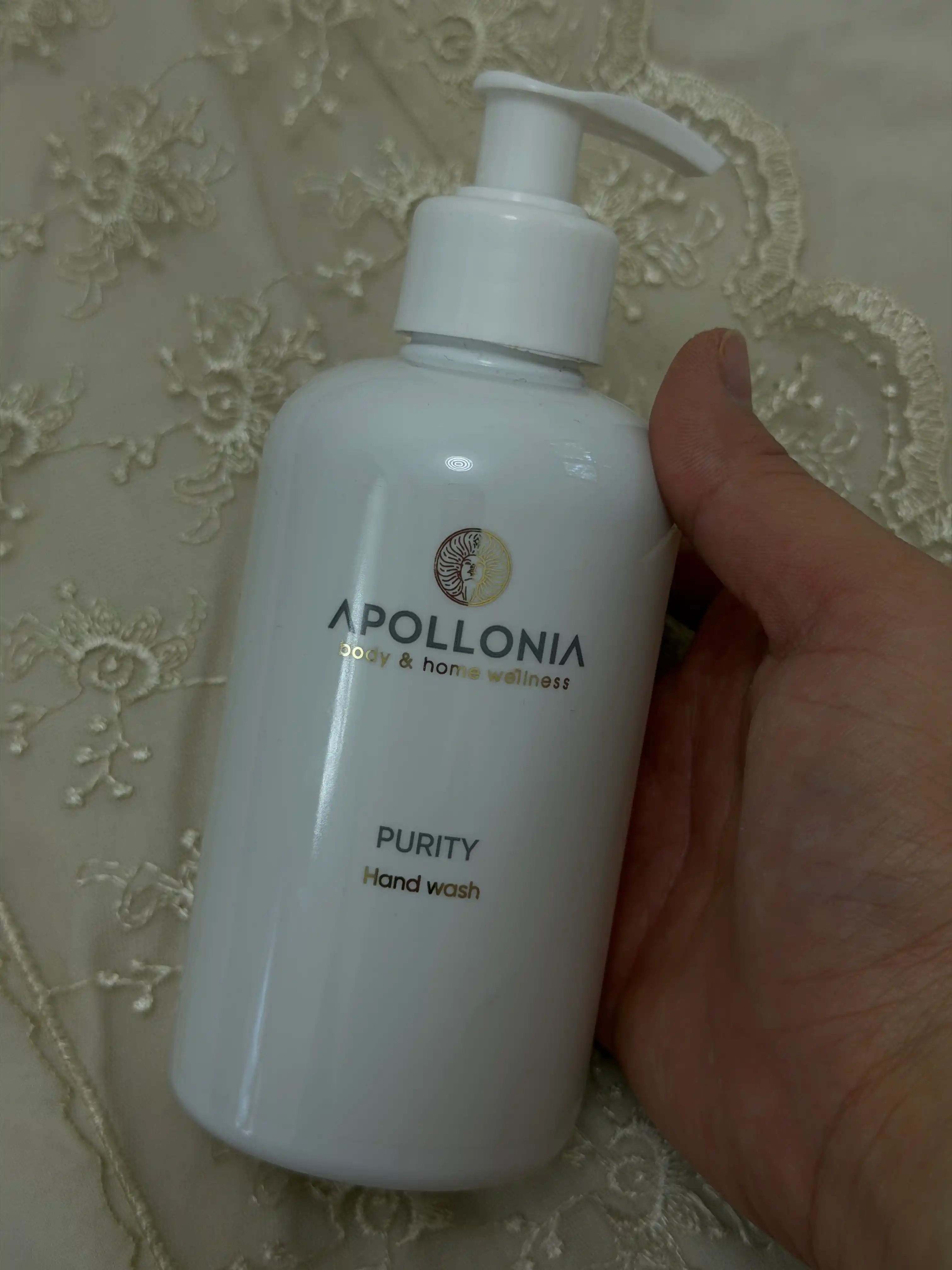 APOLLONIA Hand wash Парфюмированное мыло для рук 300 мл