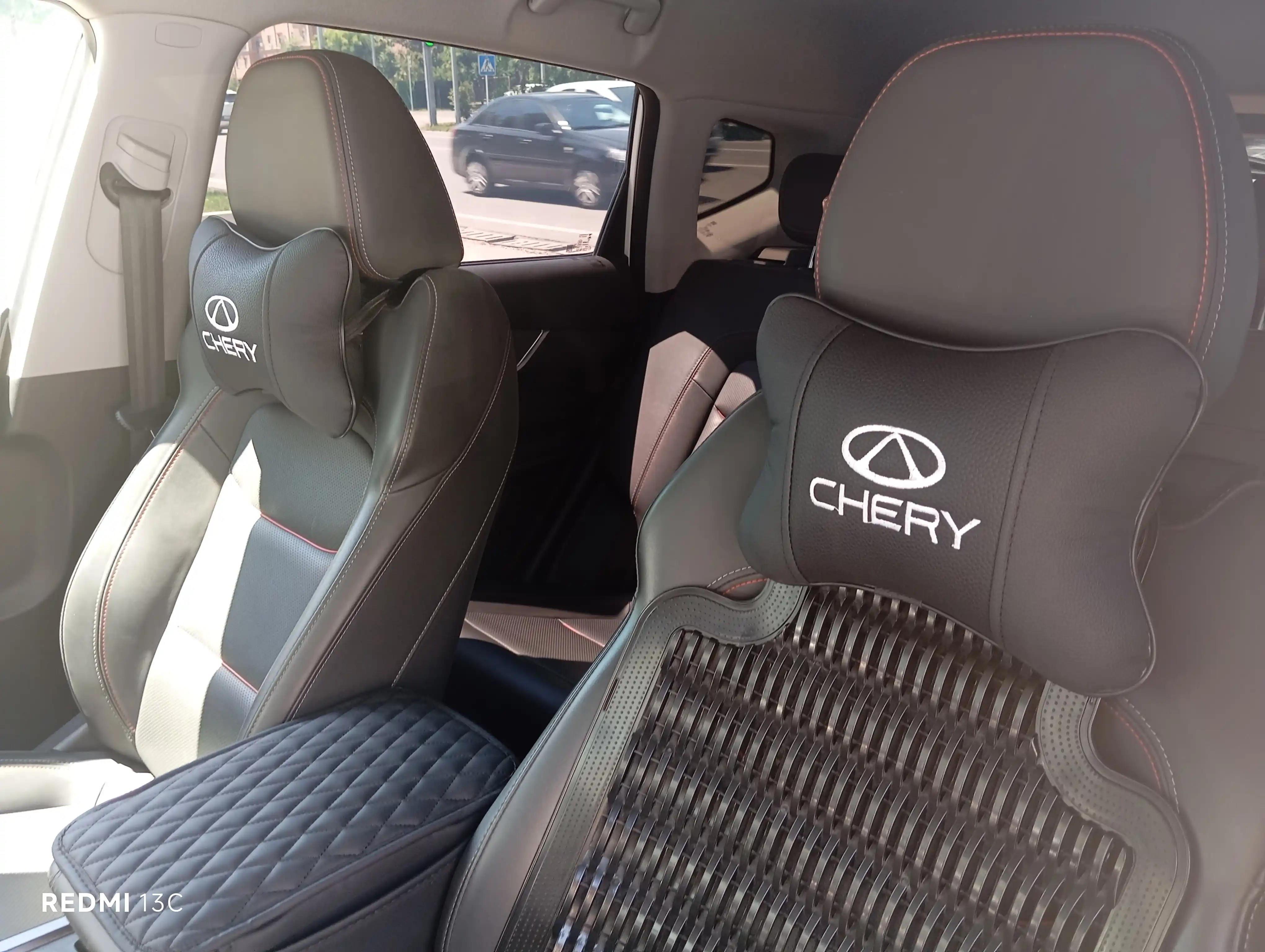 Avtomobil boshi uchun yostiqсhalar BYD, Jetour, Chevrolet, 2 dona
