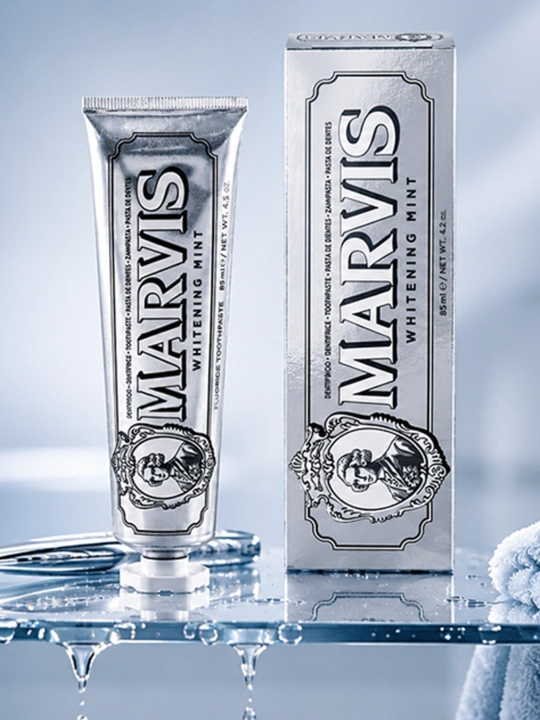 Marvis Whitening Mint tish pastasi, Oqartiruvchi va yalpizli pasta 85 ml