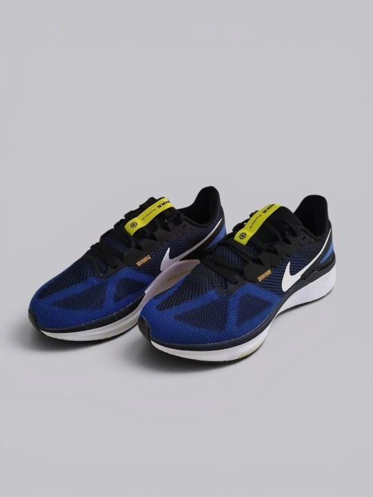 Nike erkaklar krossovkasi