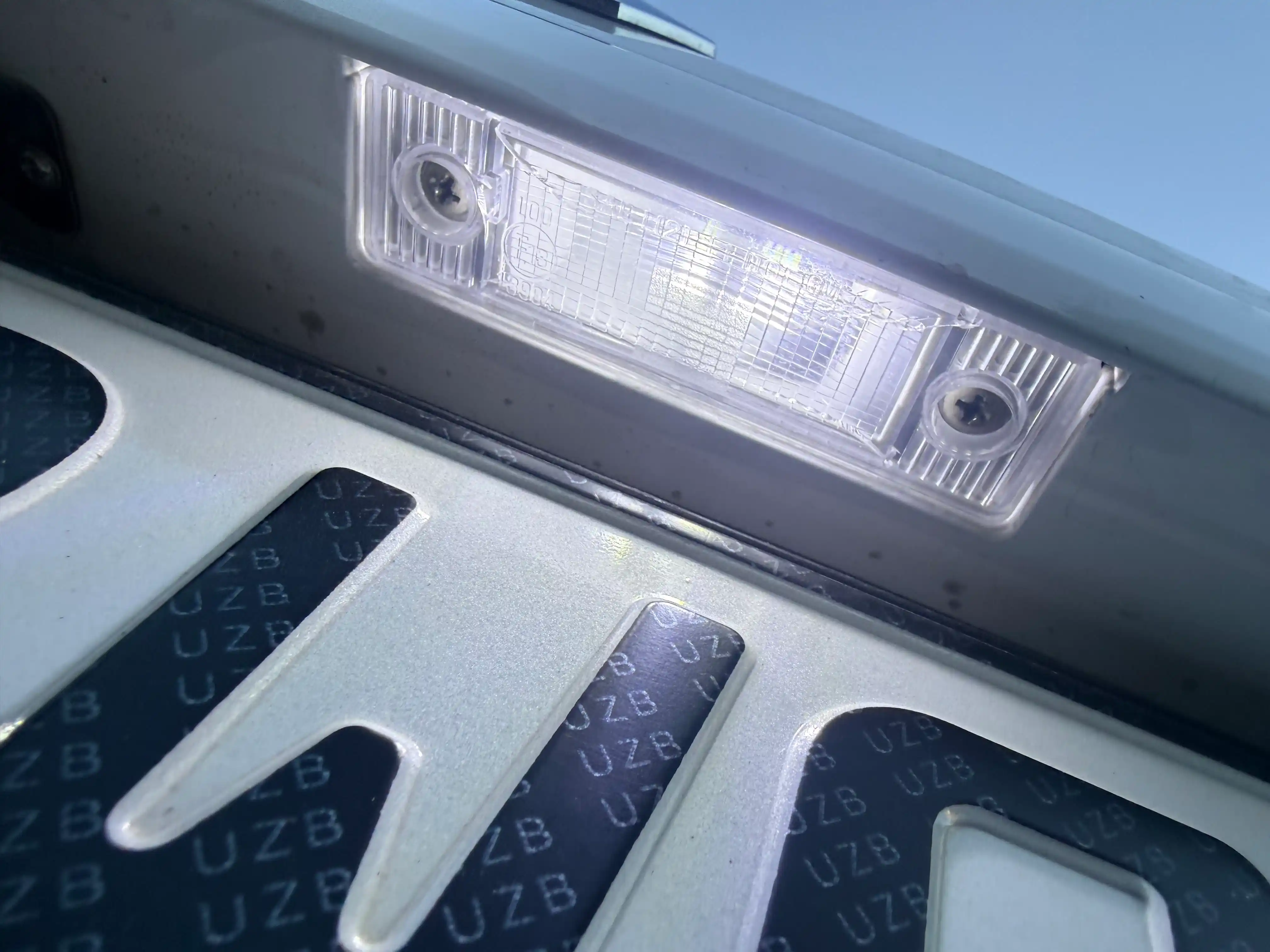 Avtomobil LED chirog‘i, gabarit uchun, LED,KERAMIKA, T10, 1 dona