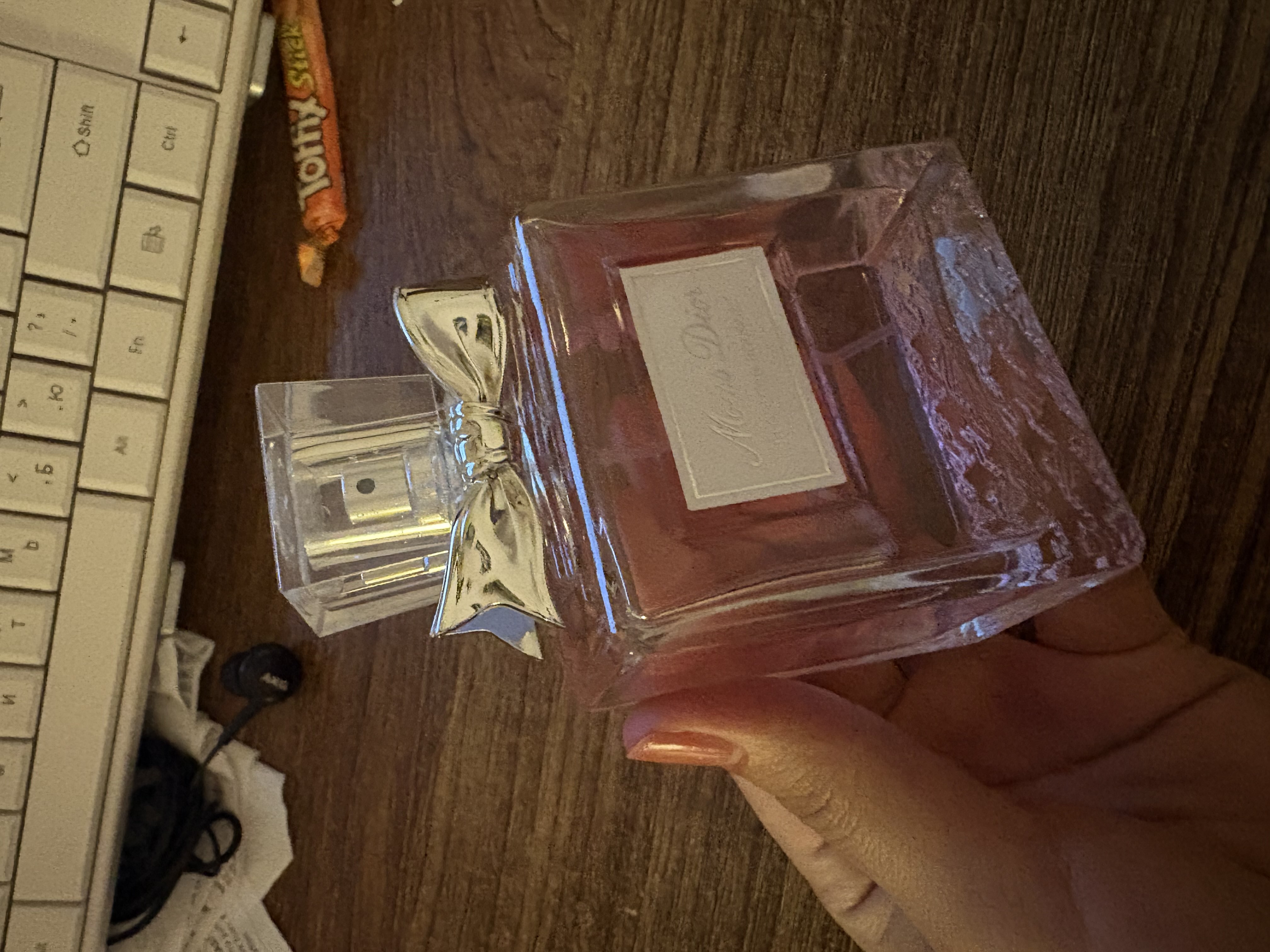 Ayollar uchun atirlar Miss Diyor Bloombing botique, 100 ml