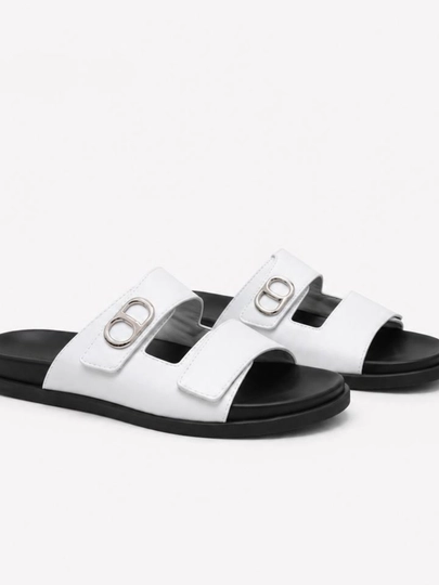 Classic Leather Slide-Klassik charm shippak