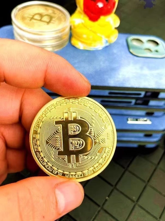 Монета биткоина, Металлическая монета для коллекции