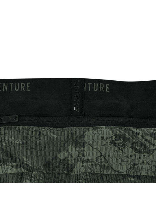 Erkaklar sport shortisi Li-Ning AKSV121 AT DRY FREEZE 4-Way Stretch