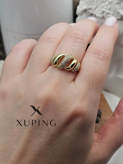 Алый
