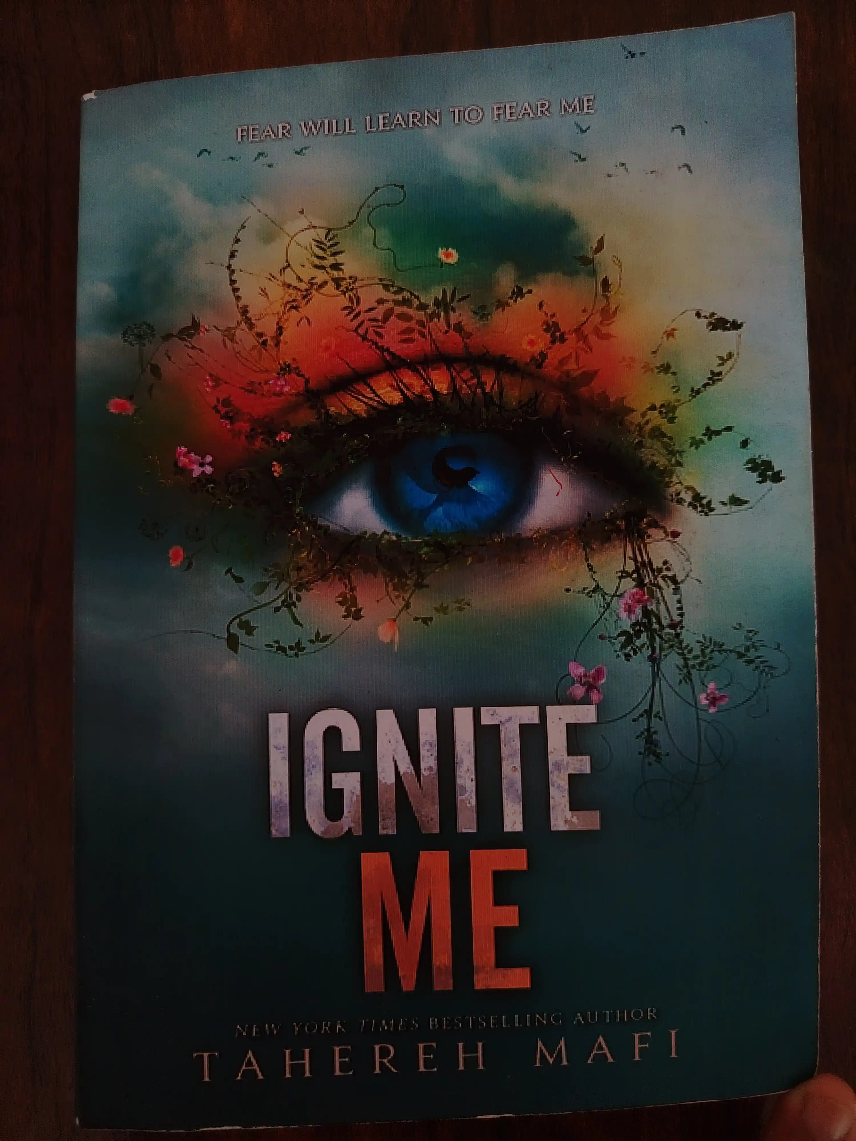 Shatter Me, Unravel Me, Defy Me, Imagine Me, Believe Me, Restore, Ignite Me. Tahereh Mafi