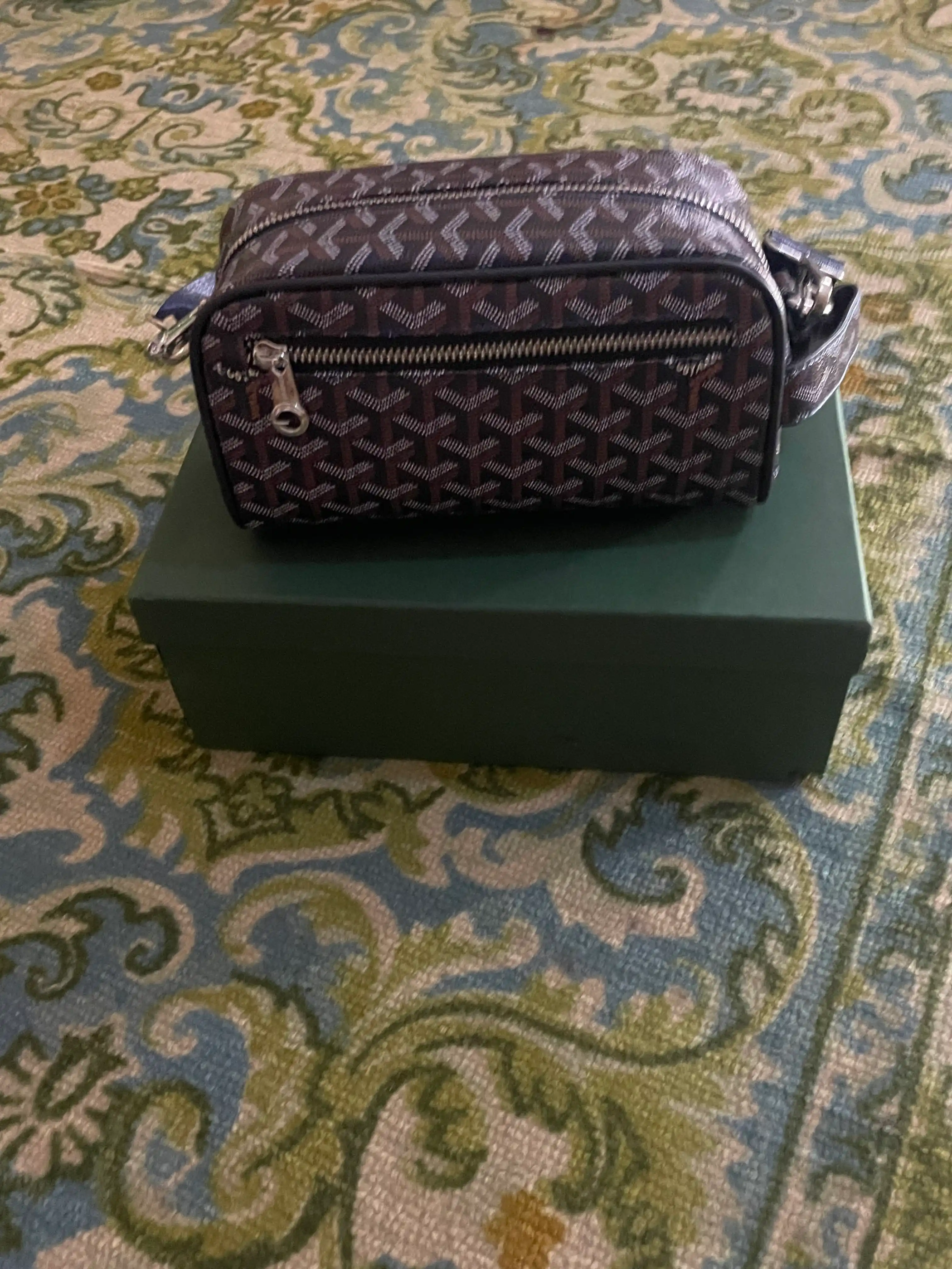 Kundalik goyard barsetkasi