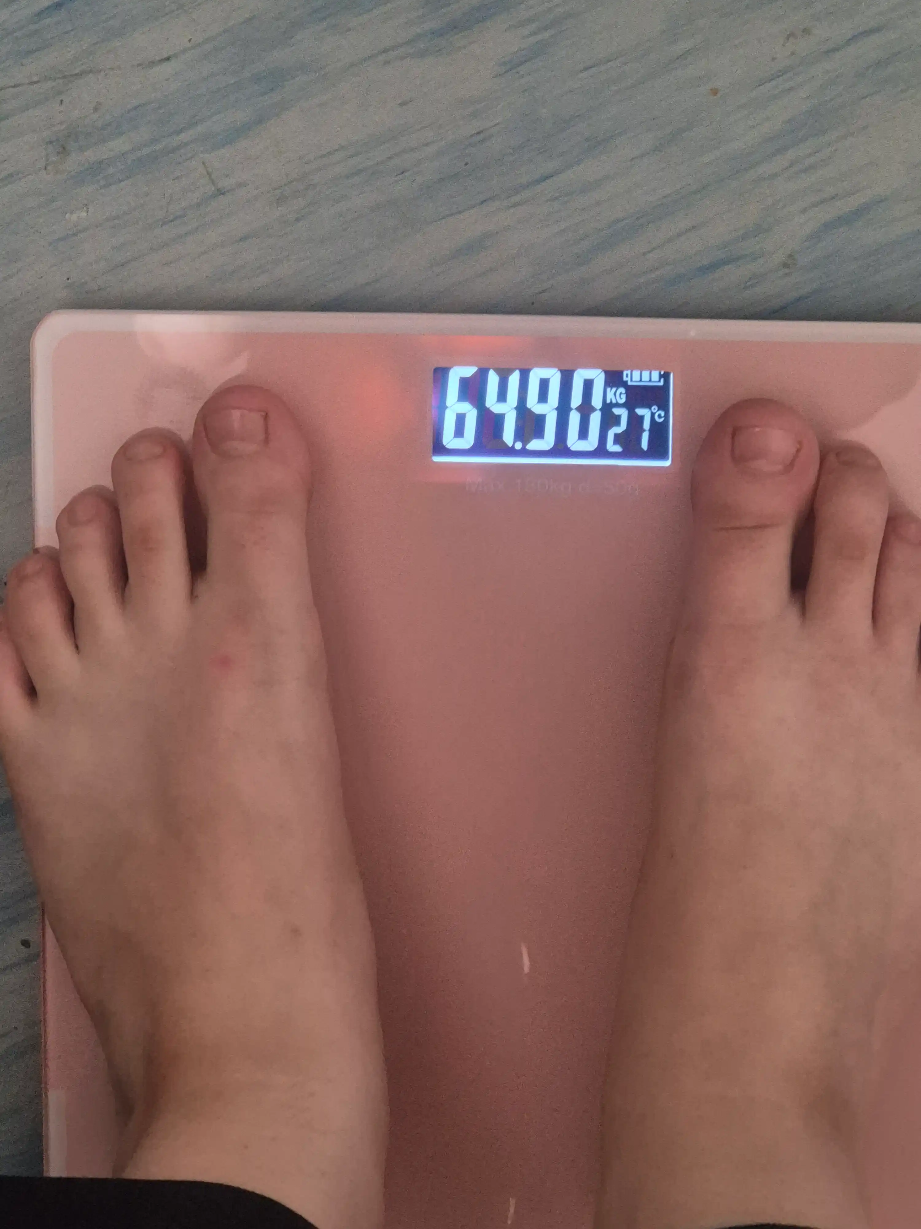Elektron tarozi, uy uchun, polga, shaffof, shisha, to'rtburchak, 180 kg gacha, 26 x 26 sm