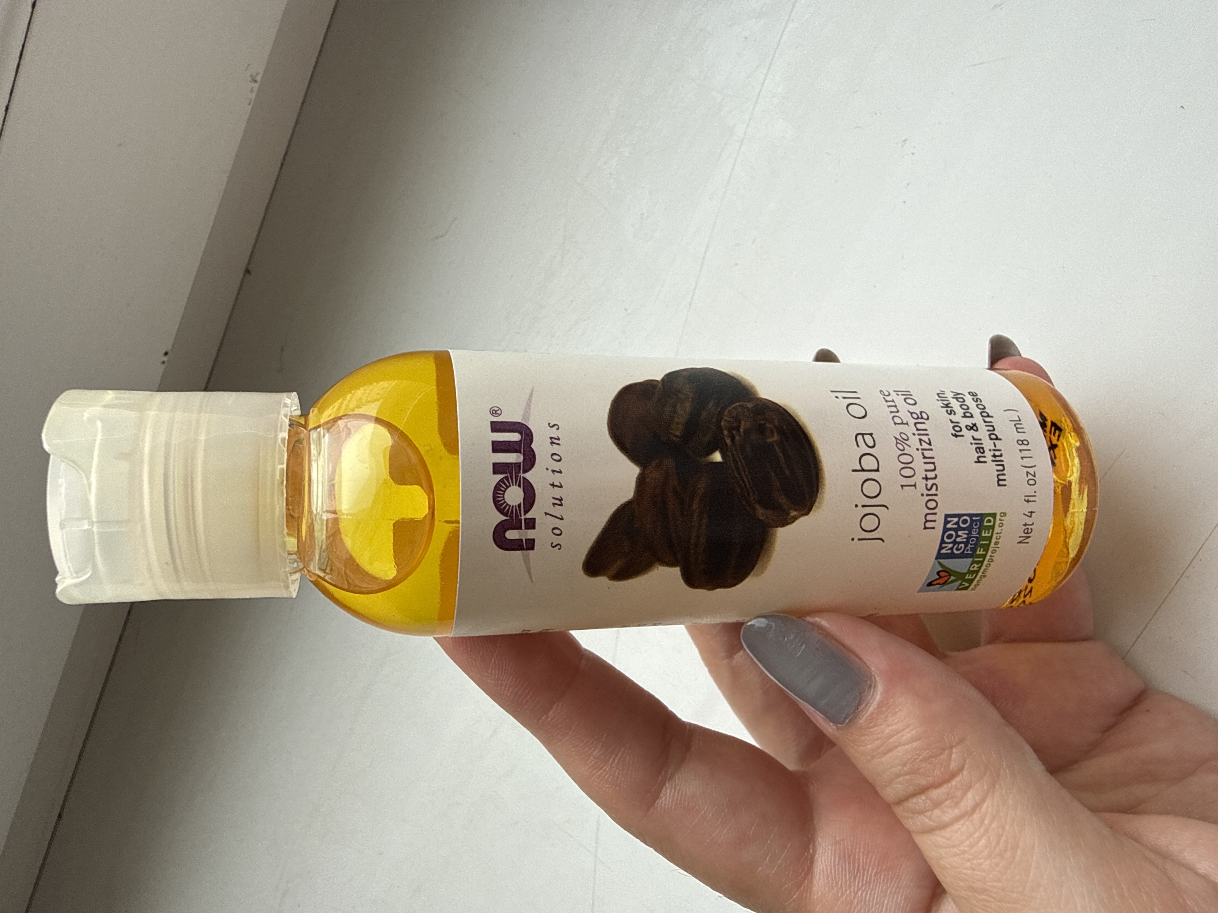 Now toza jojoba yog i kosmetik, soch va tana parvarishi uchun