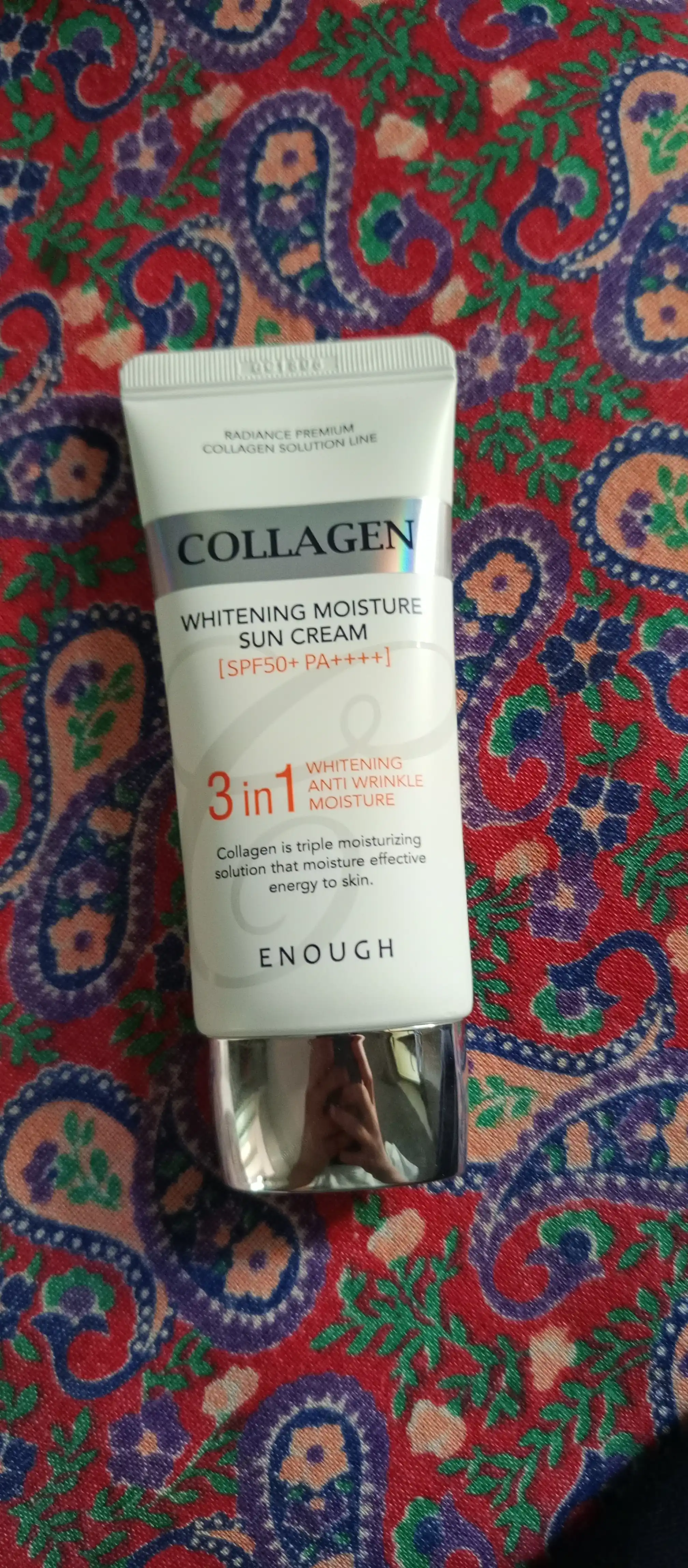 Солнцезащитный крем Enough 3 in 1 Whitening Sun Cream SPF50/PA+ с морским коллагеном, 50 мл